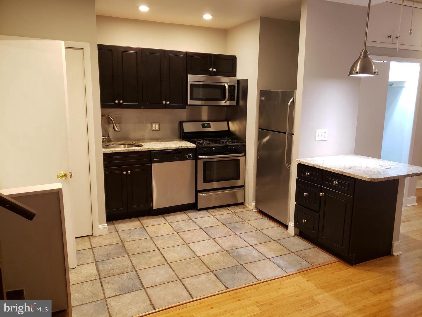 OLD CITY - Residential Lease