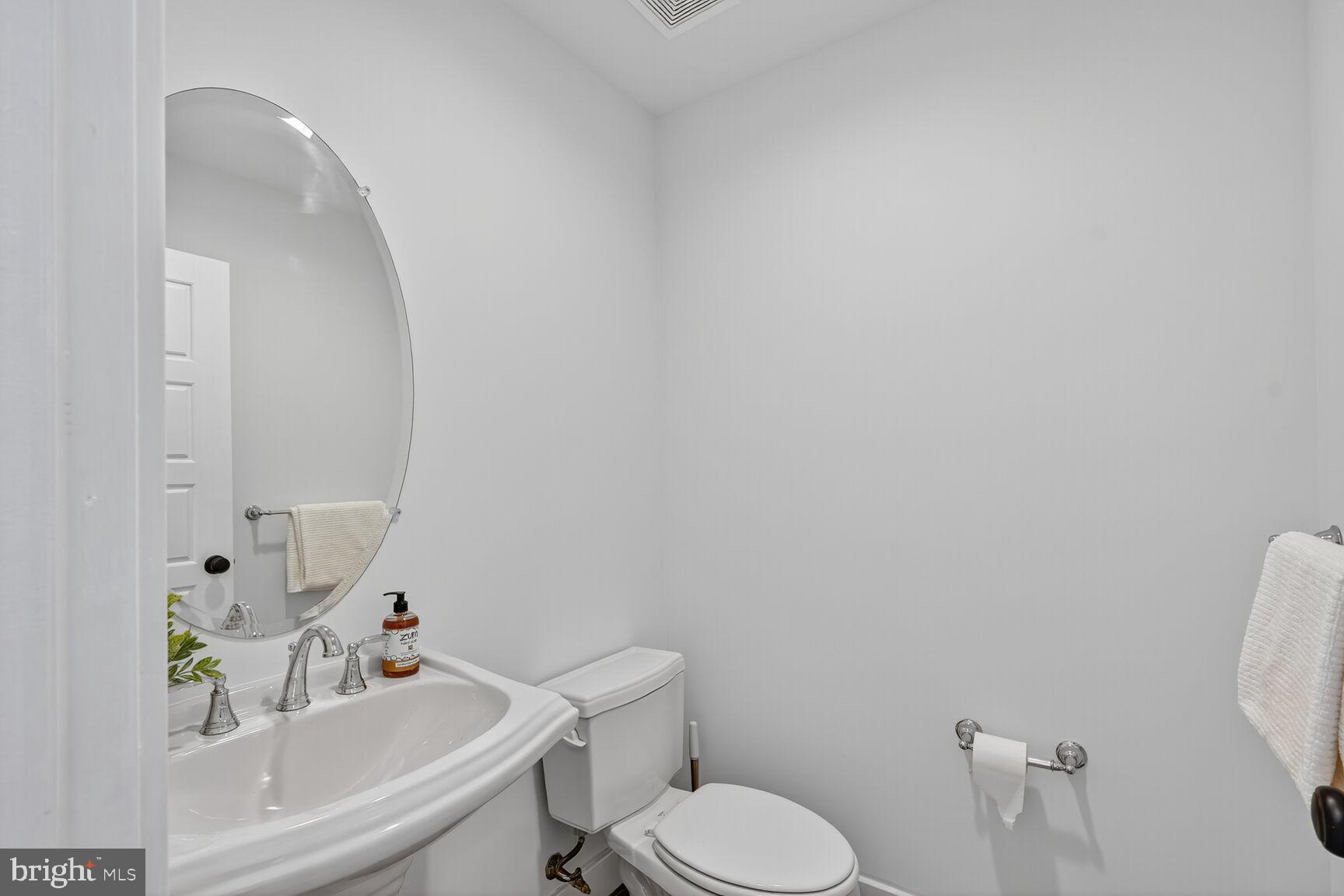 GLENMONT METROCENTRE - Residential