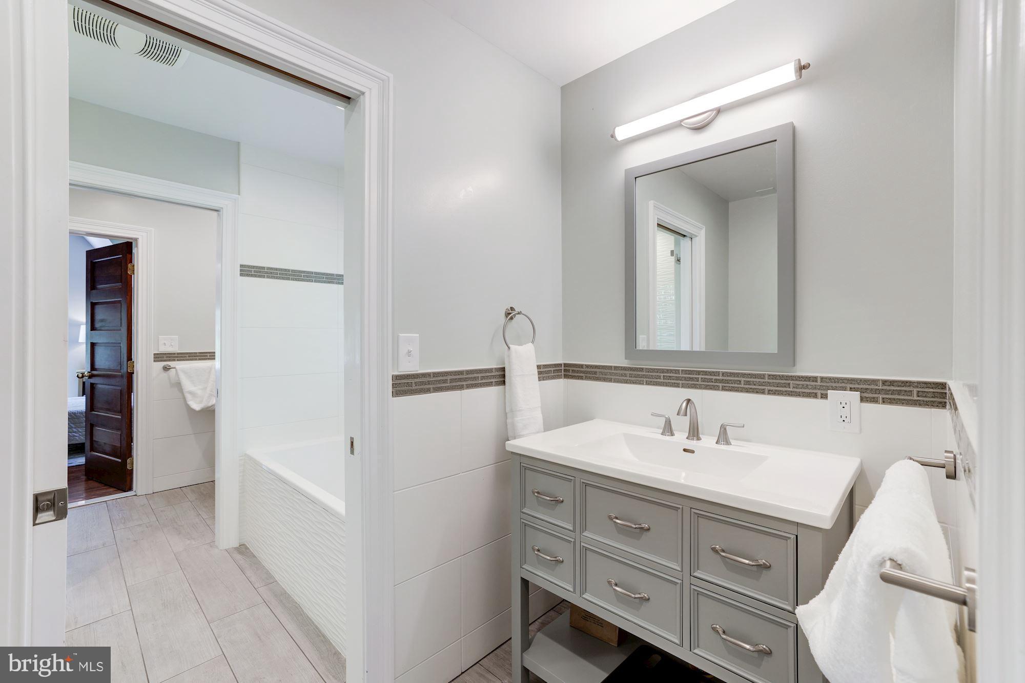 FRANKLIN PARK - Residential