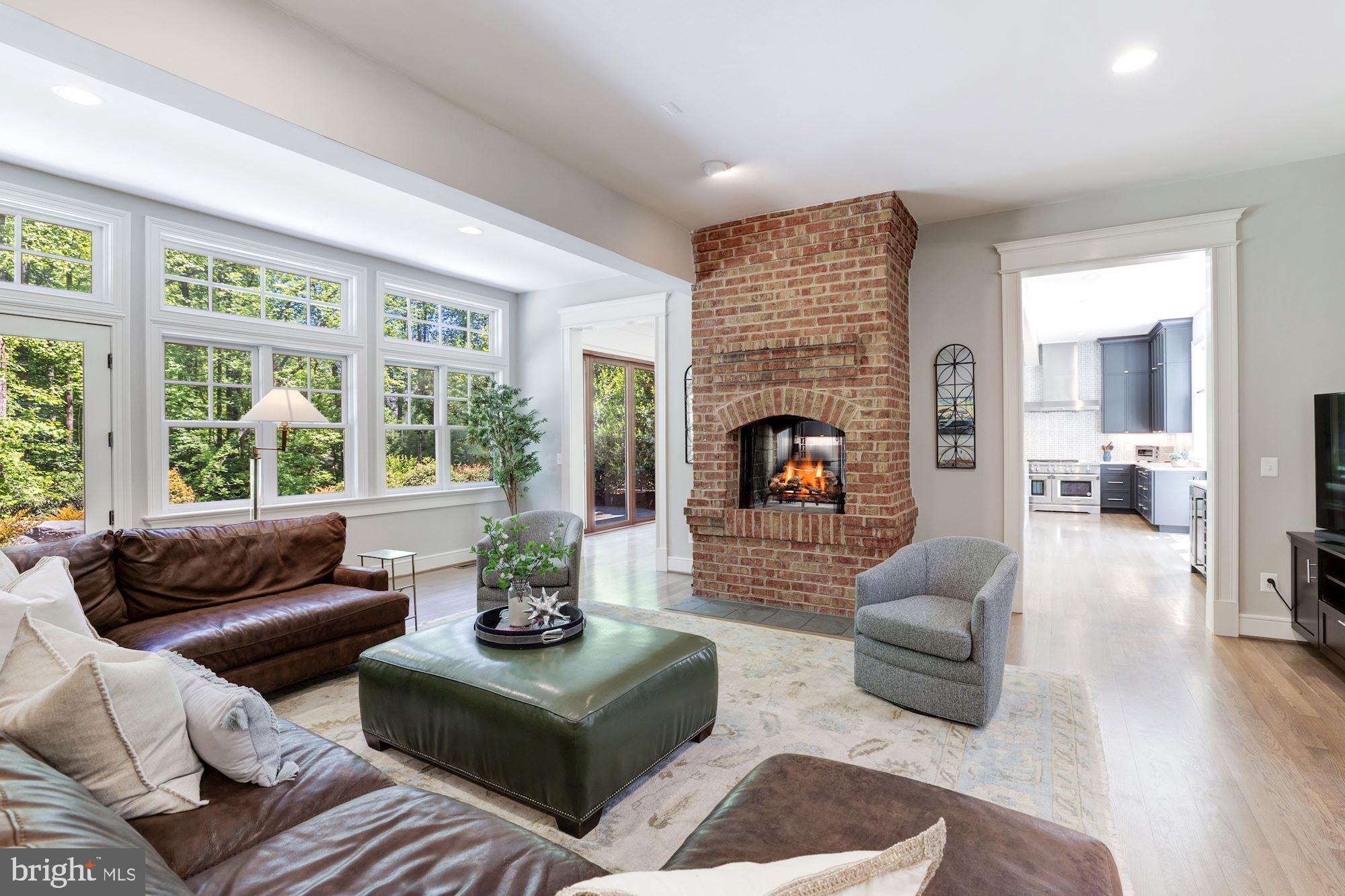 FRANKLIN PARK - Residential