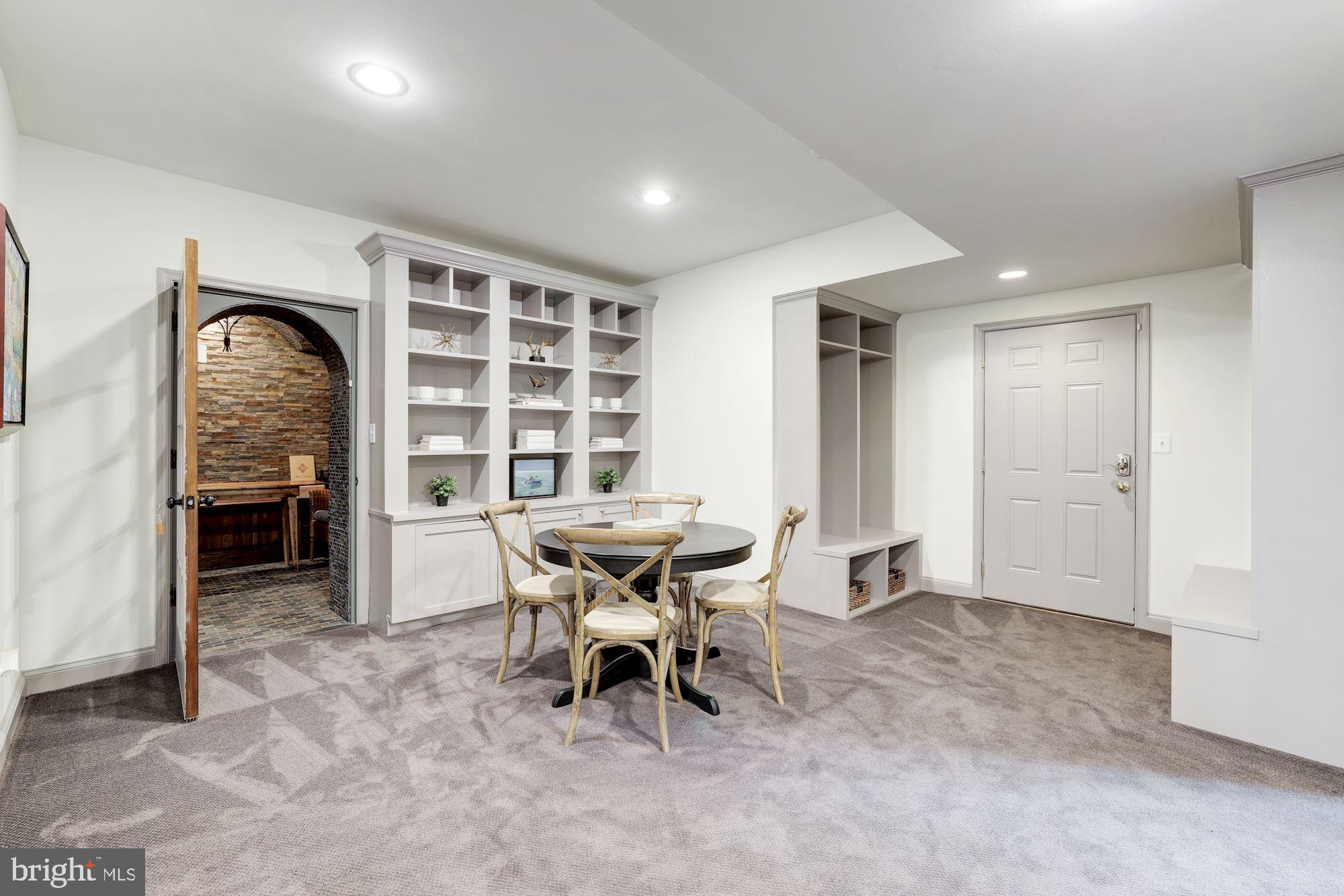 FRANKLIN PARK - Residential