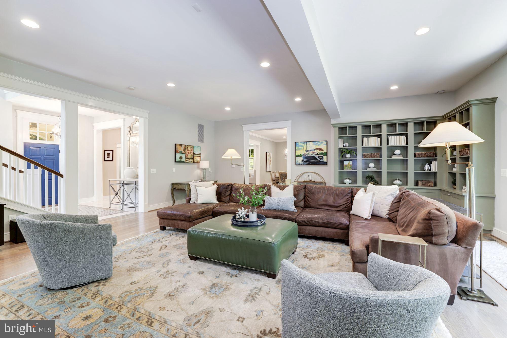 FRANKLIN PARK - Residential