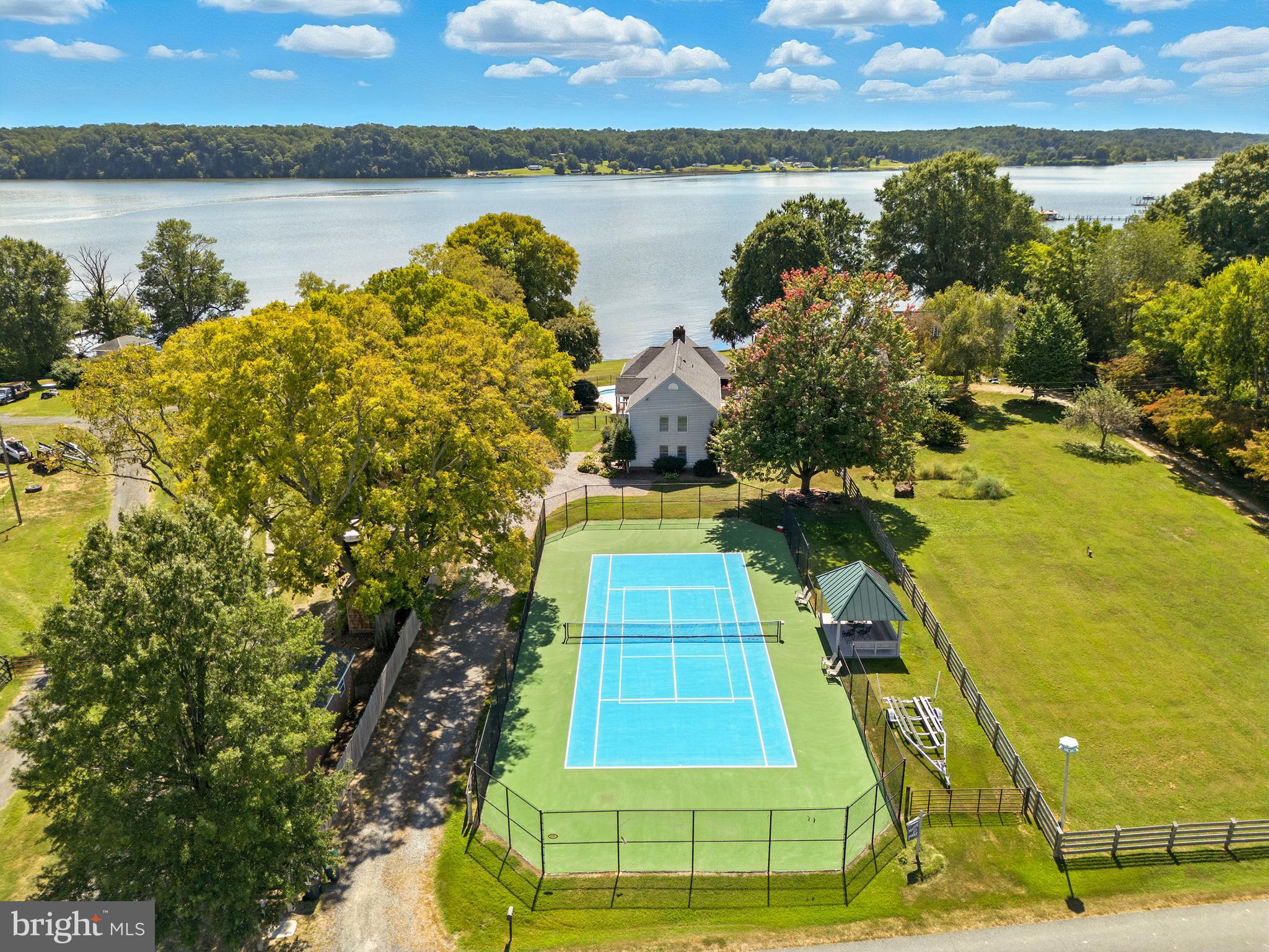 MARLBOROUGH POINT - Residential Lease