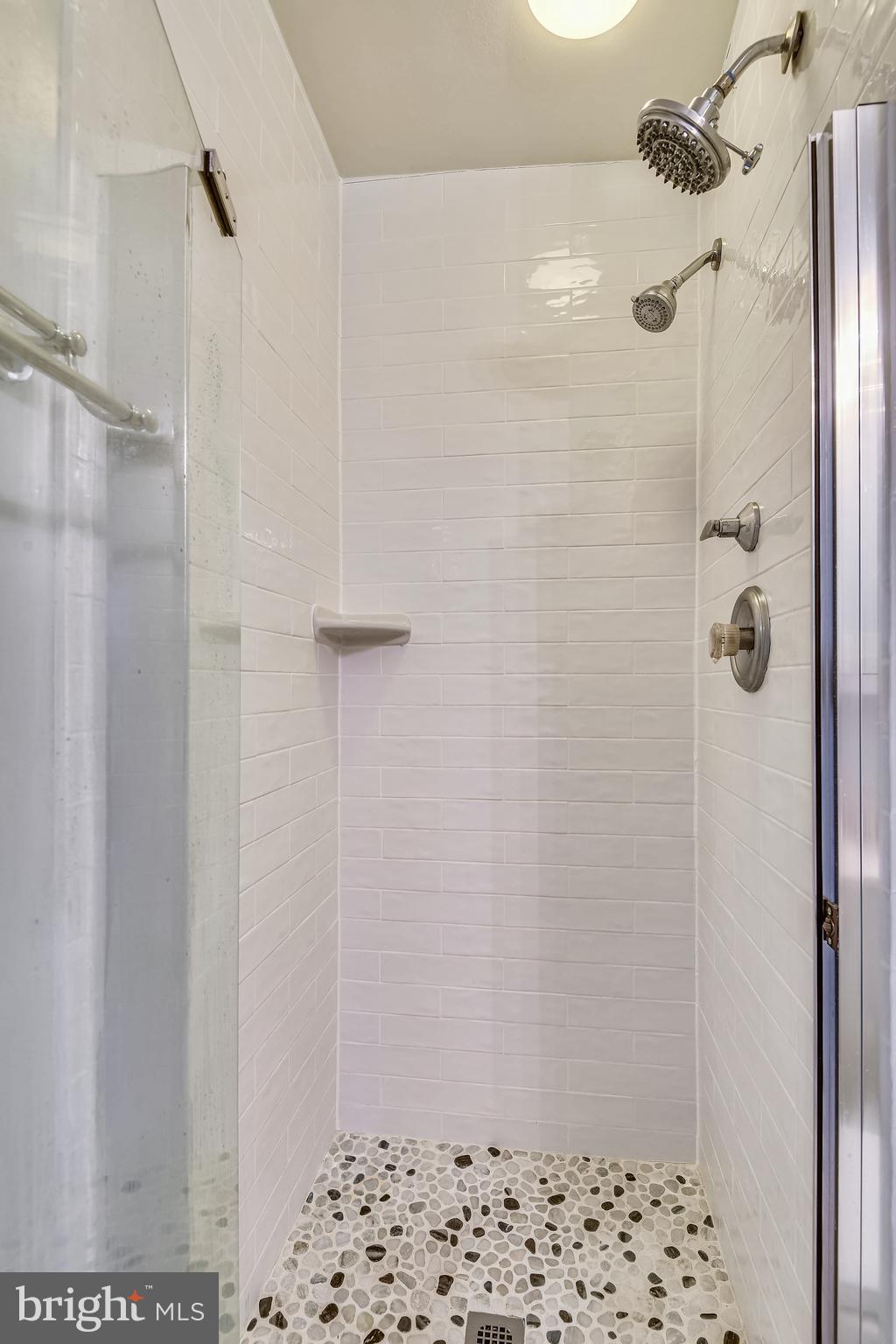 LAKE LOUISE - Residential