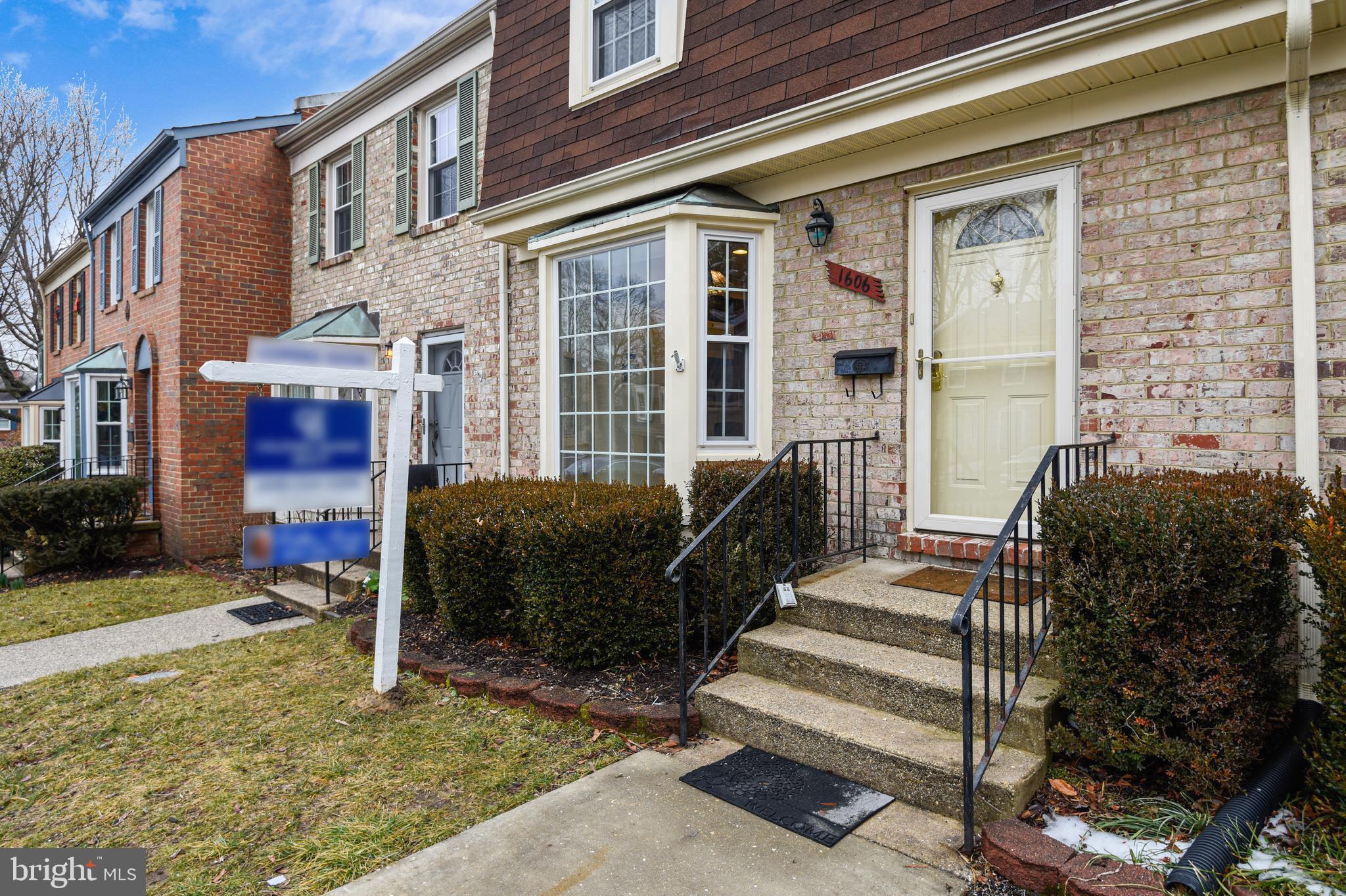 LAKE LOUISE - Residential