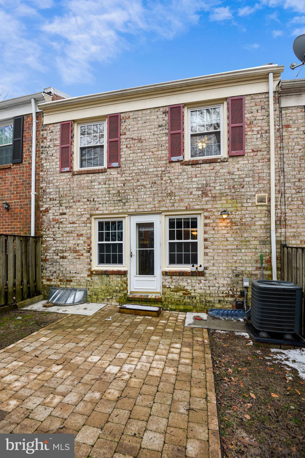 LAKE LOUISE - Residential
