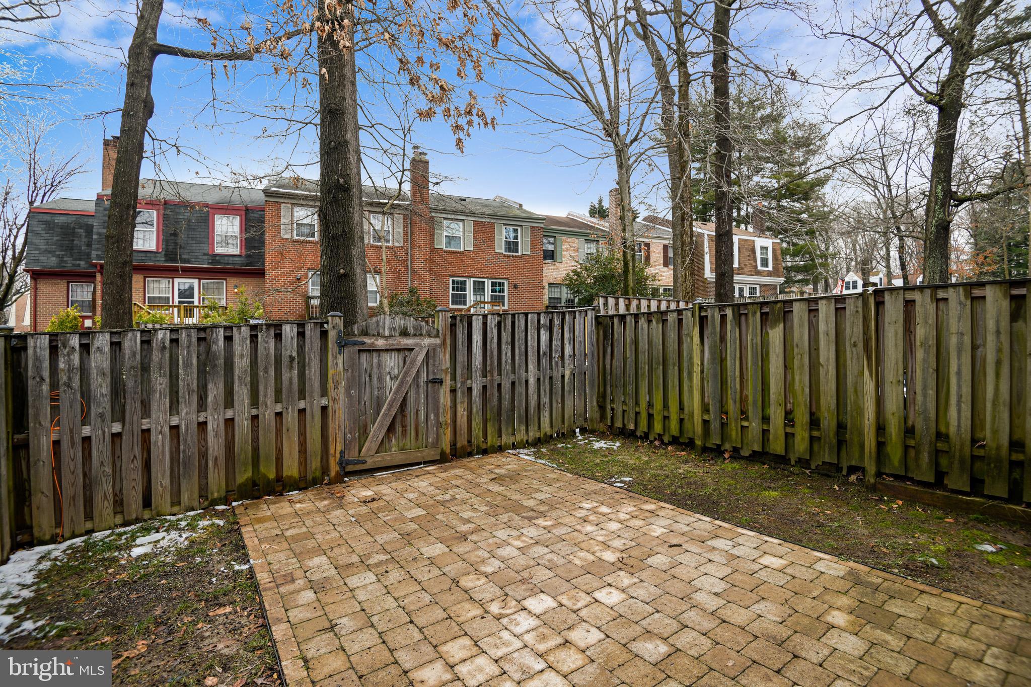 LAKE LOUISE - Residential