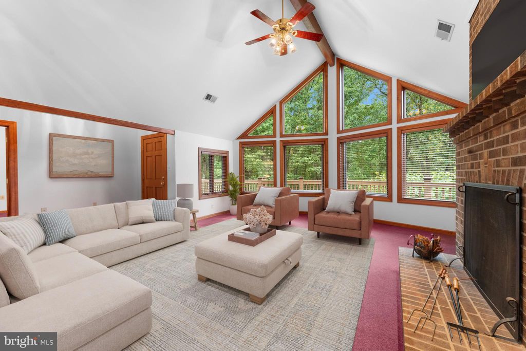 Photo of 7264 Tapps Ford Road, AMISSVILLE, VA 20106 (MLS # VAFQ2019366)
