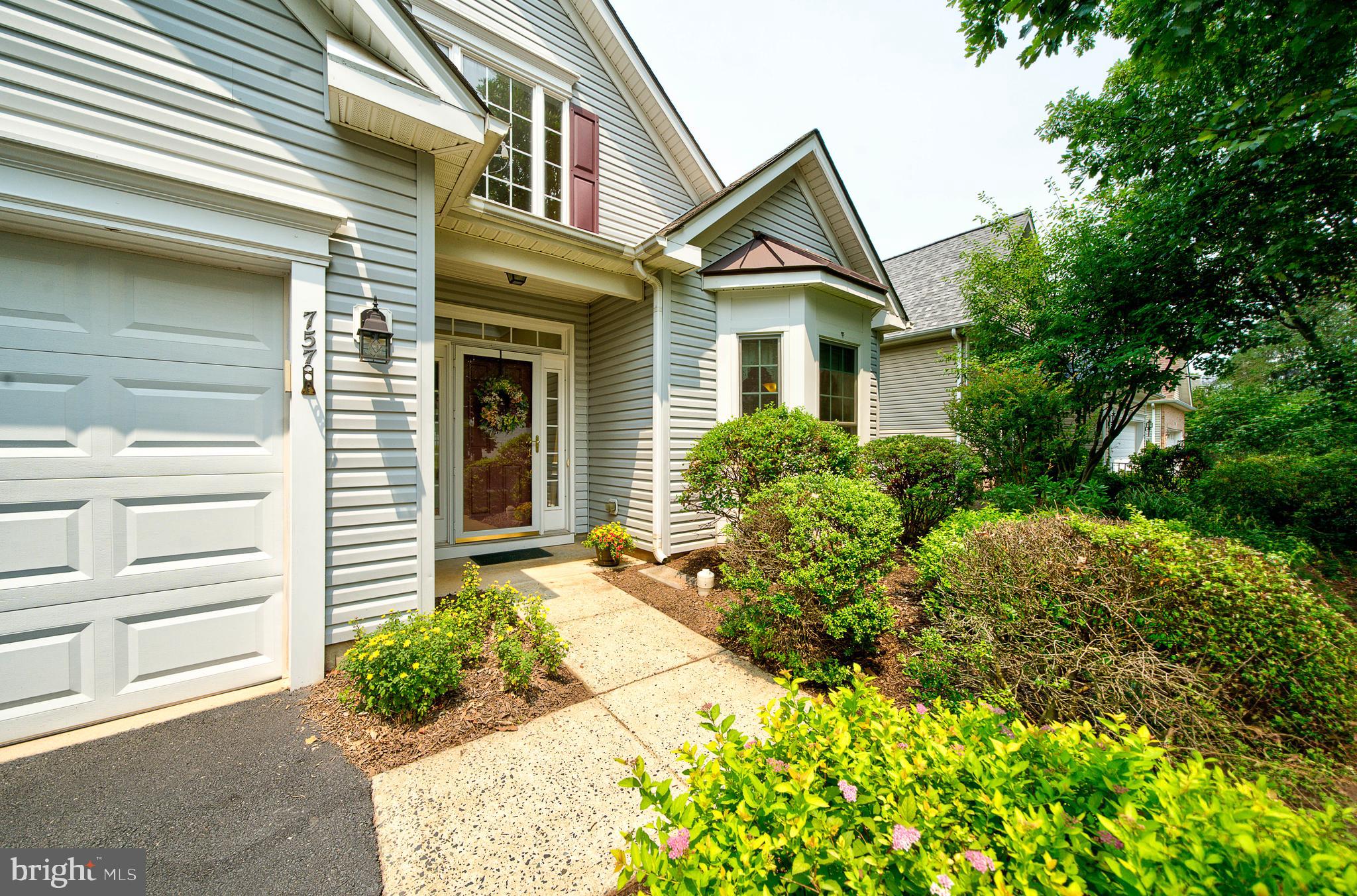 757 WISTERIA WAY