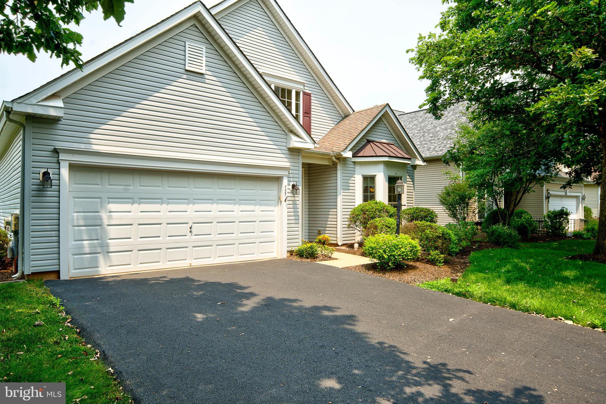 757 WISTERIA WAY