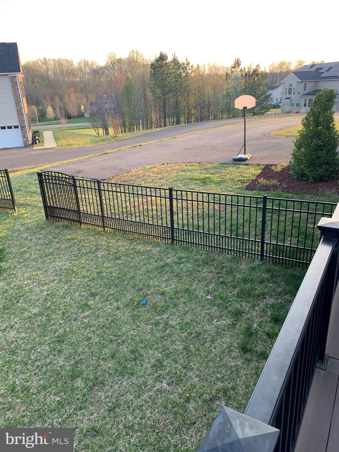 WINDSONG-PLAT 1> - Residential