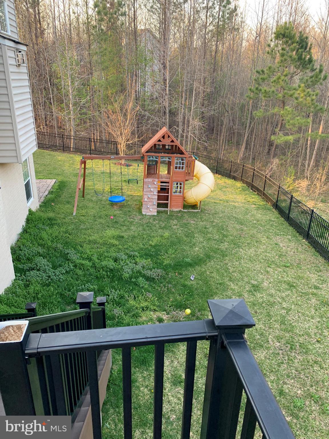 WINDSONG-PLAT 1> - Residential