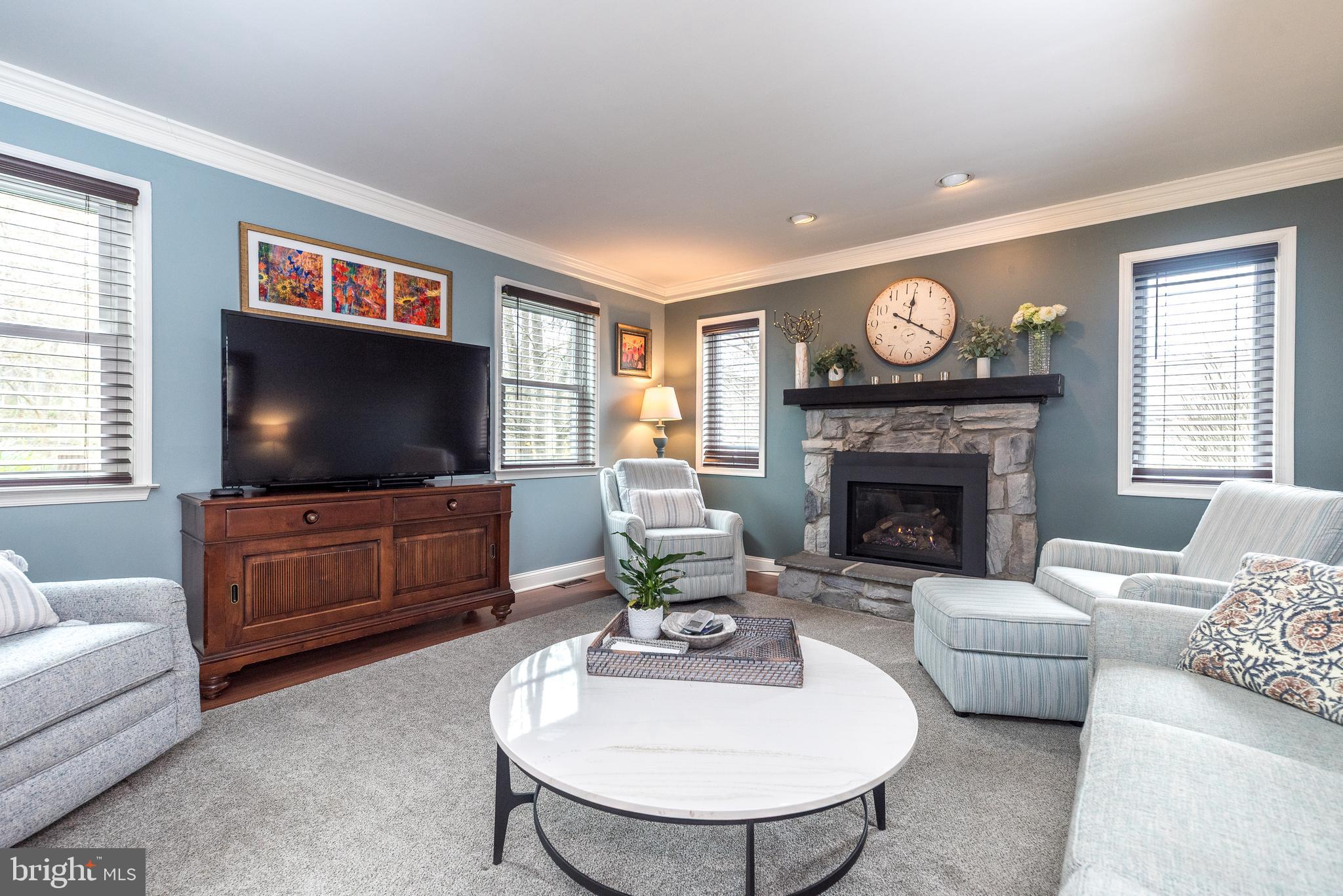 FOX CREEK - Residential