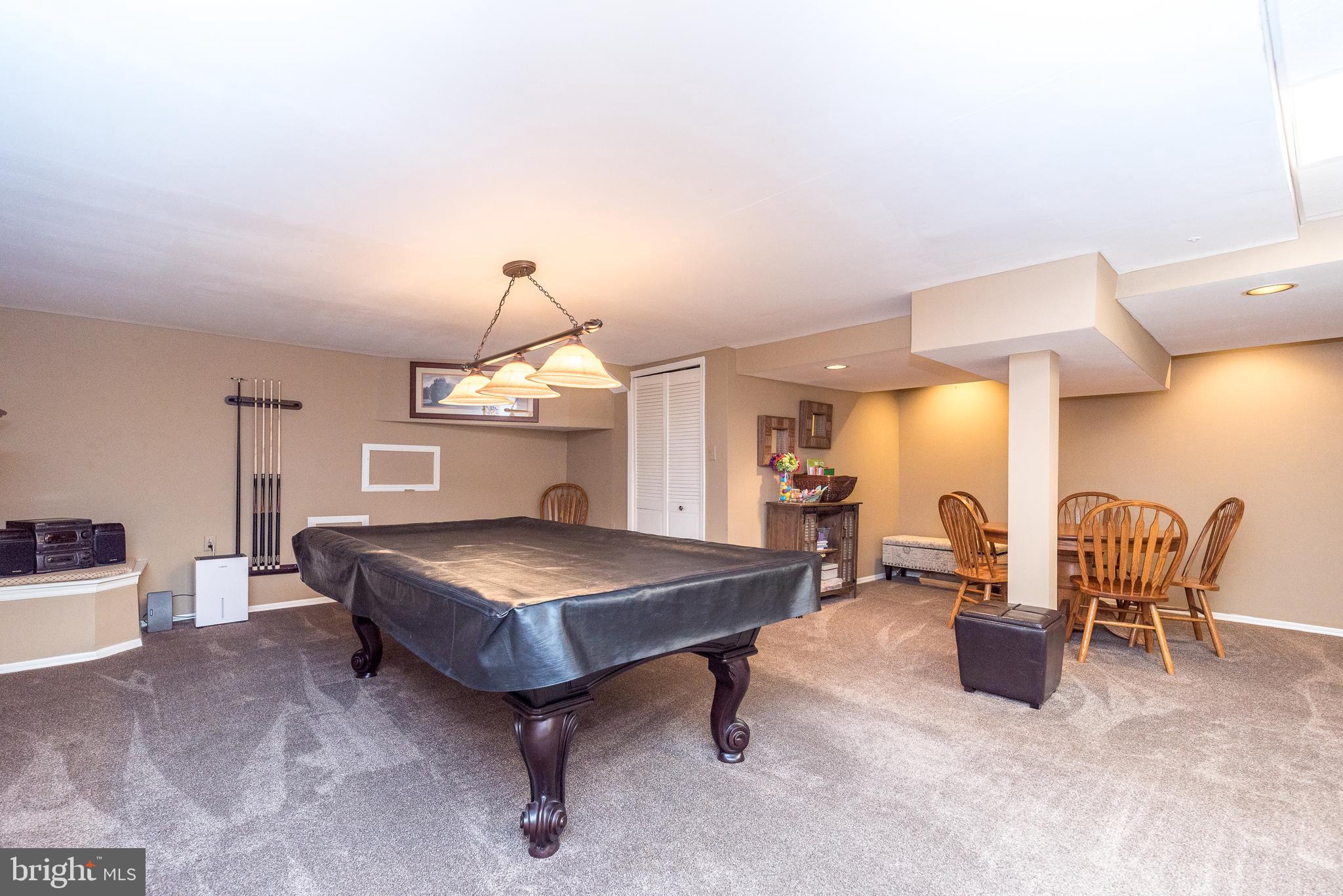 FOX CREEK - Residential