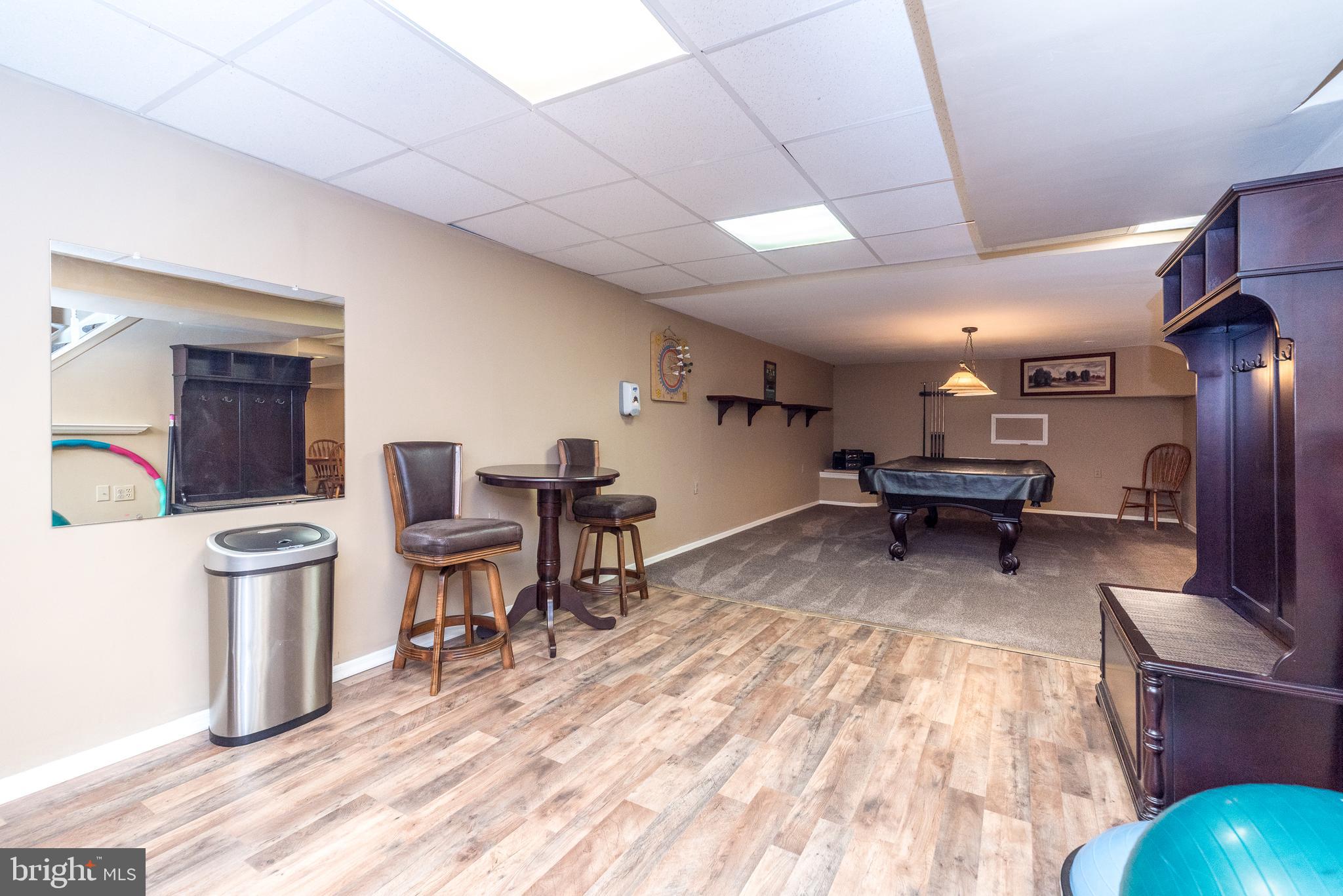 FOX CREEK - Residential