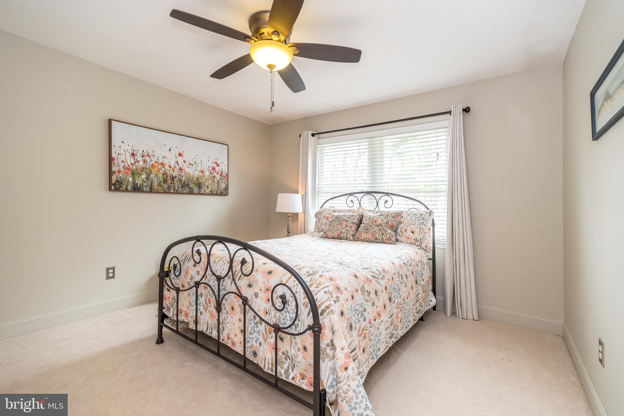 FOX CREEK - Residential