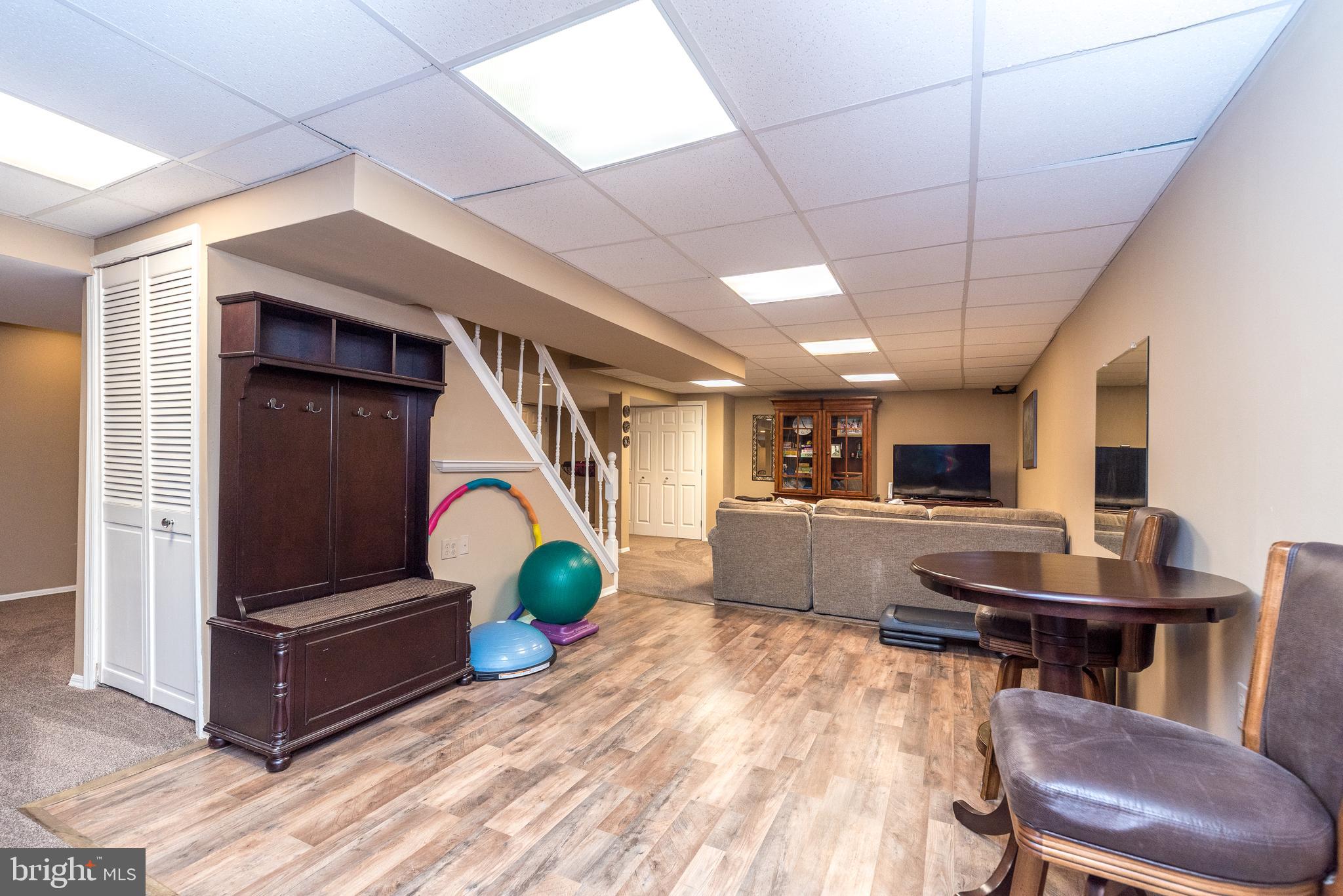 FOX CREEK - Residential