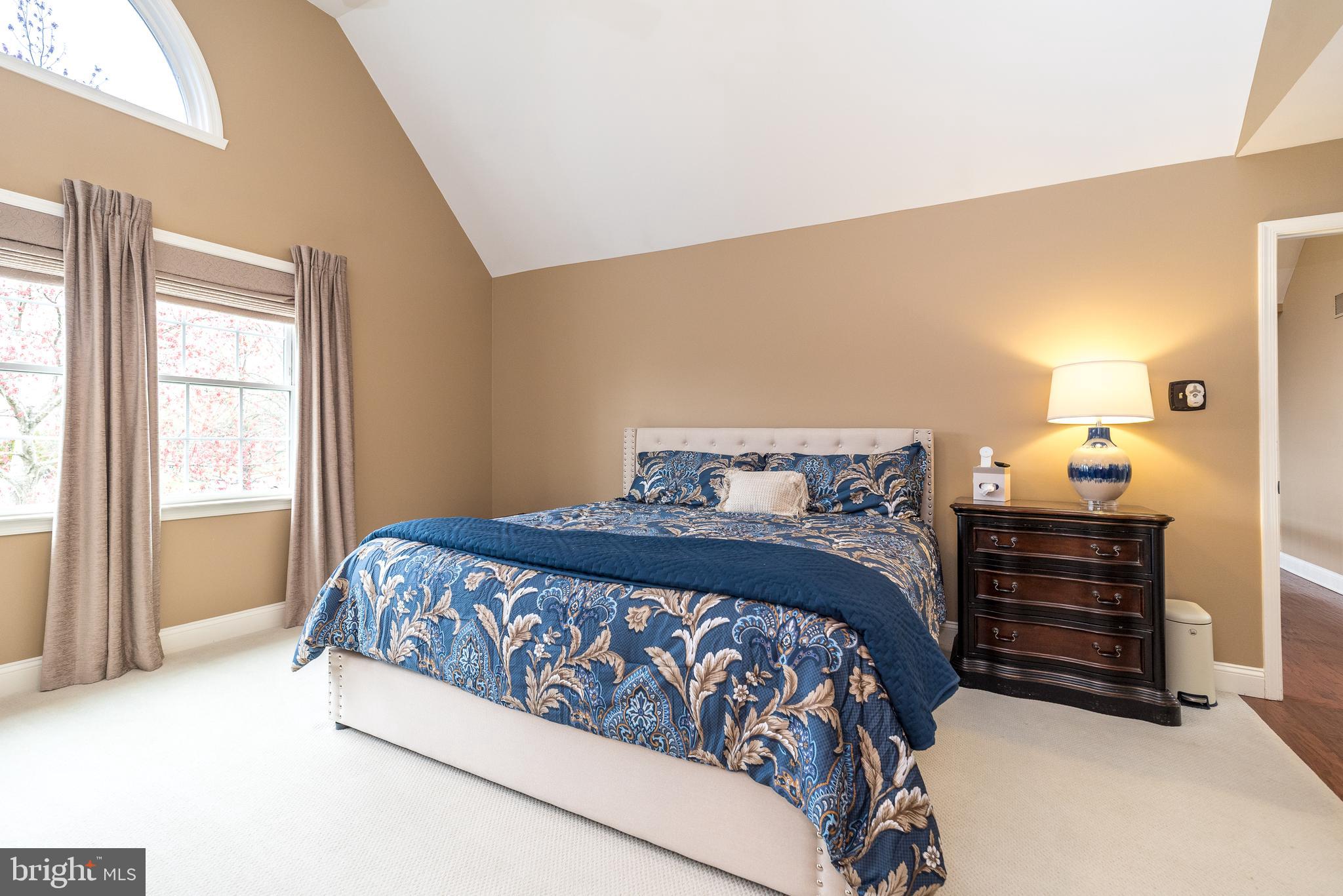 FOX CREEK - Residential