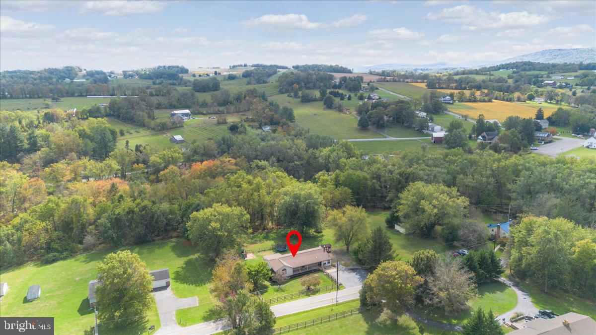 WOLFSVILLE - Residential