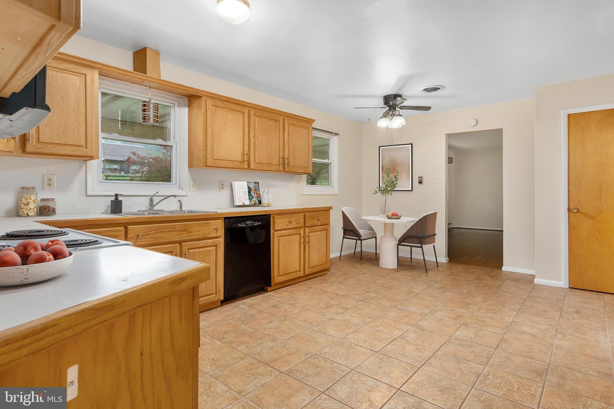 WOLFSVILLE - Residential