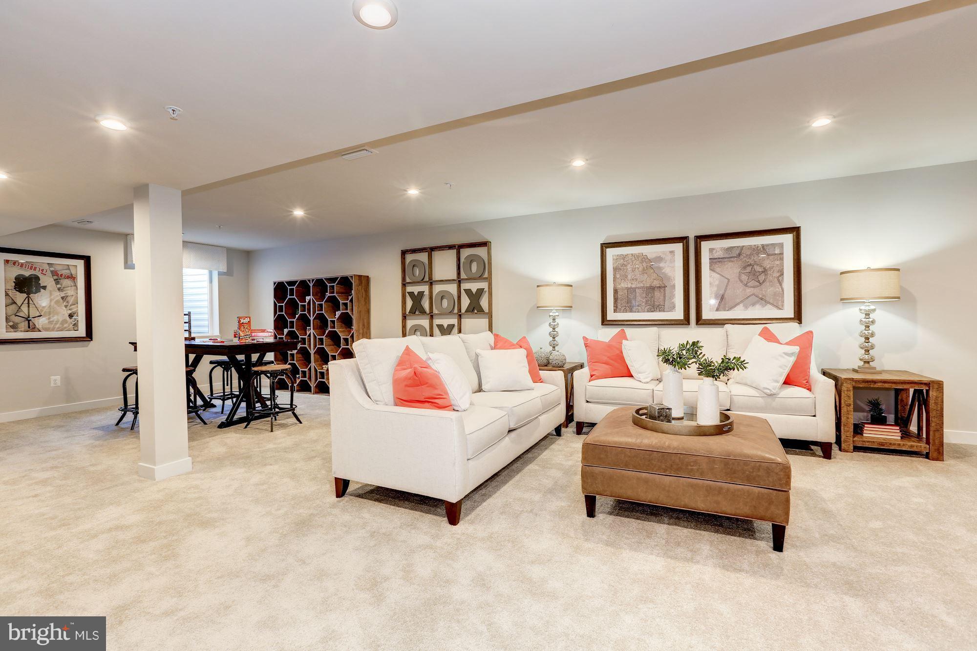 POTOMAC STATION - Residential