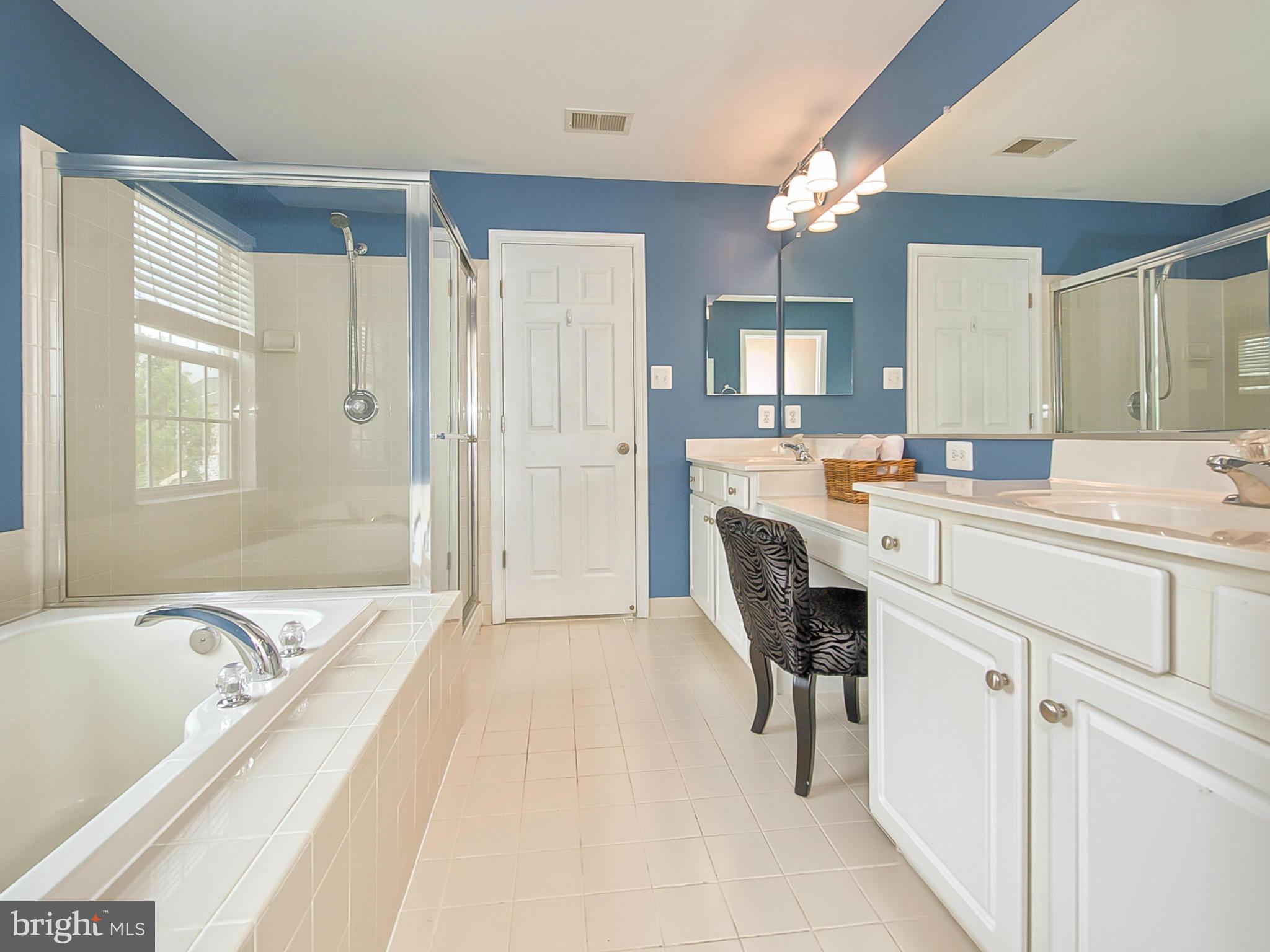 VILLAGES OF URBANA - Residential