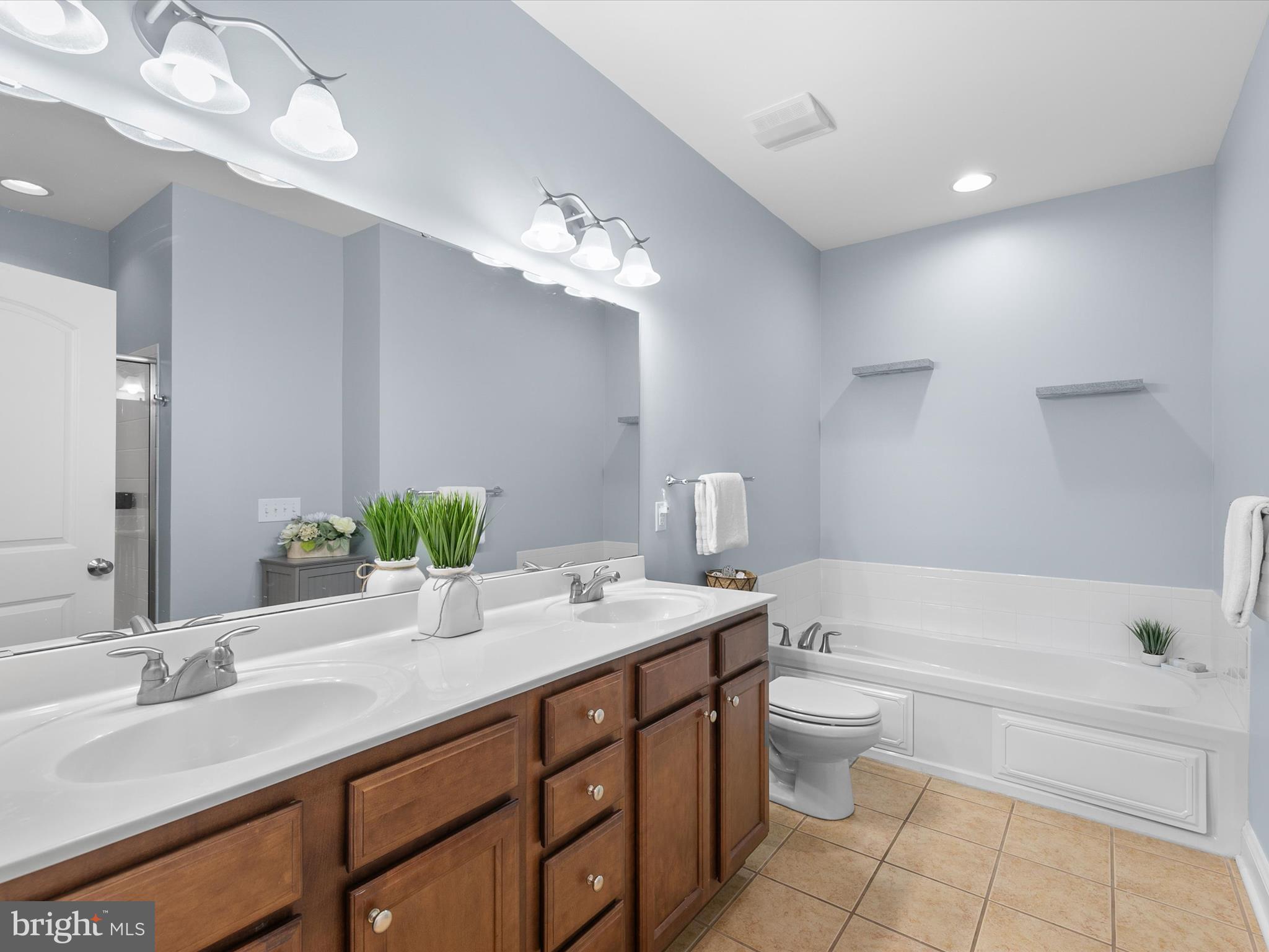 PENINSULA - Residential