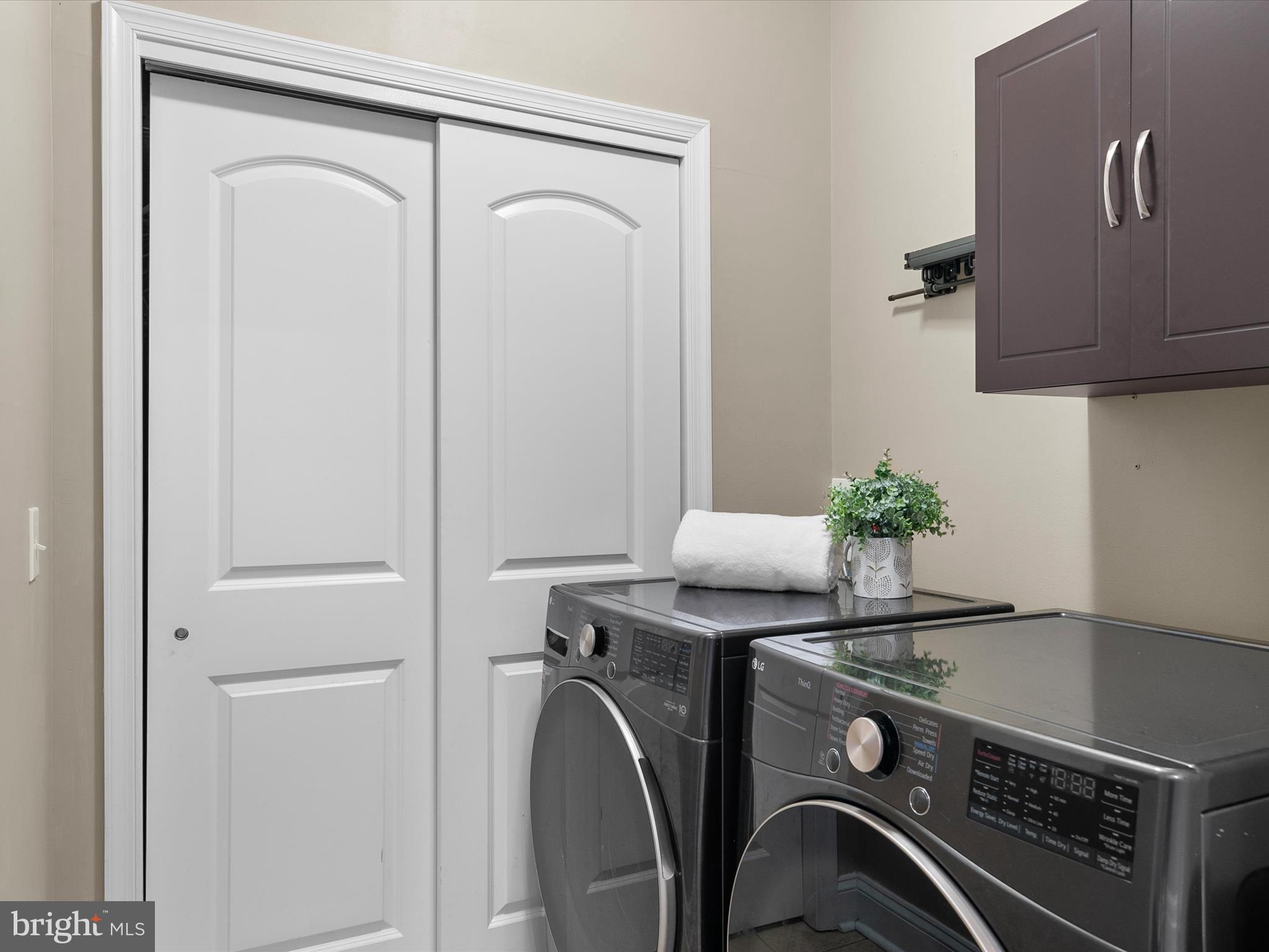 PENINSULA - Residential