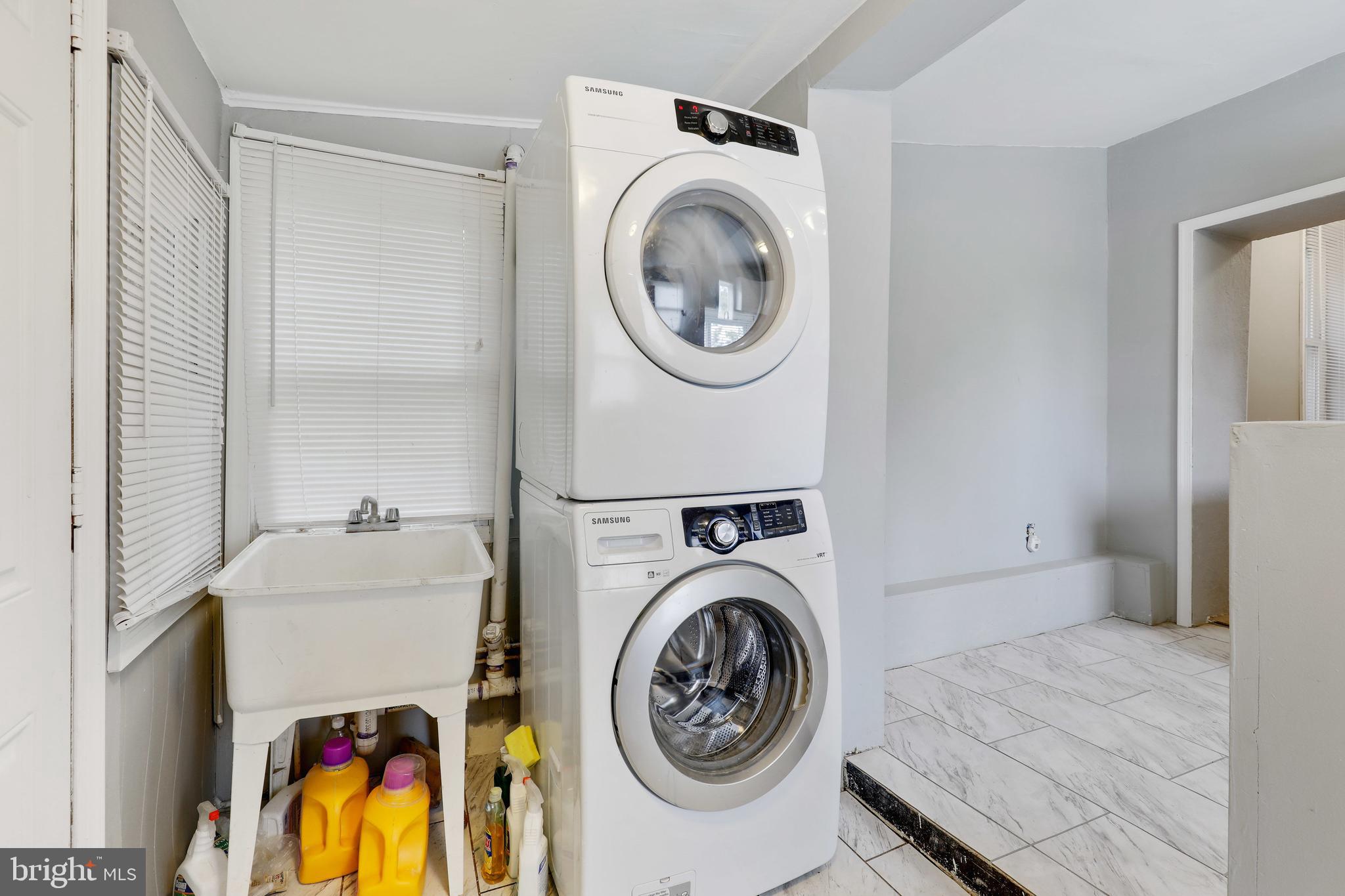 WAVERLY - Residential