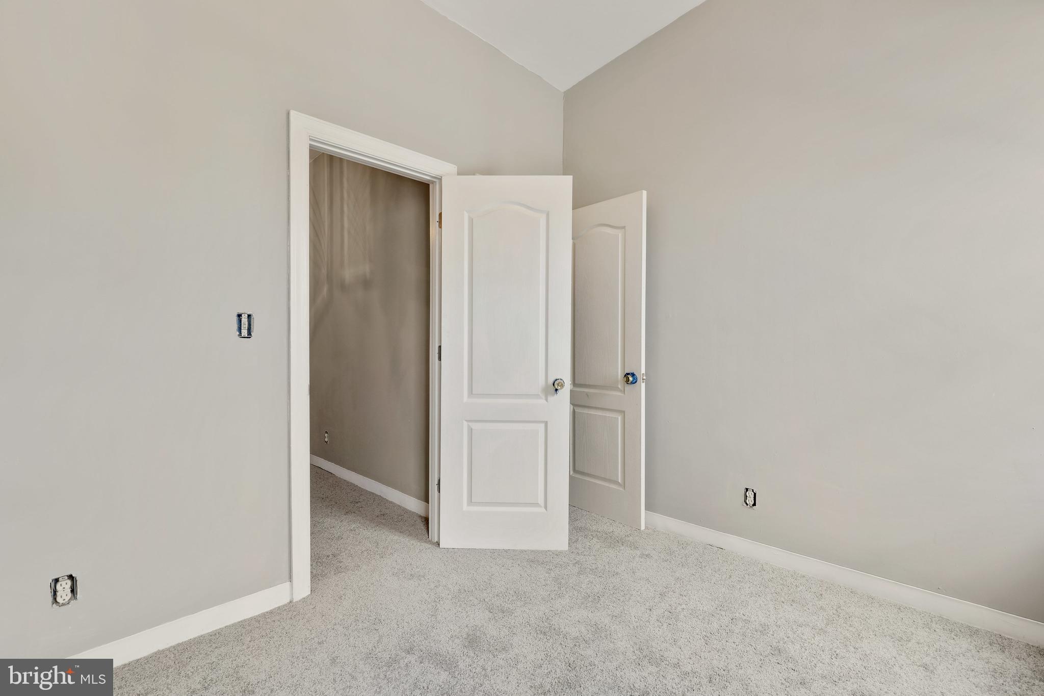 WAVERLY - Residential