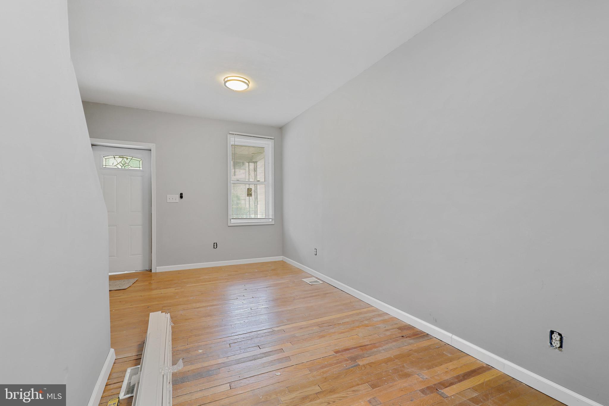 WAVERLY - Residential