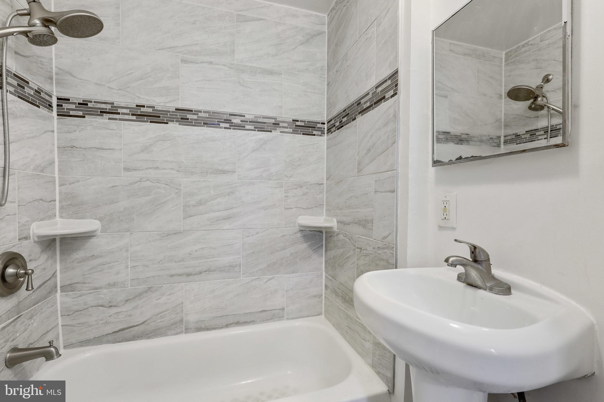 WAVERLY - Residential