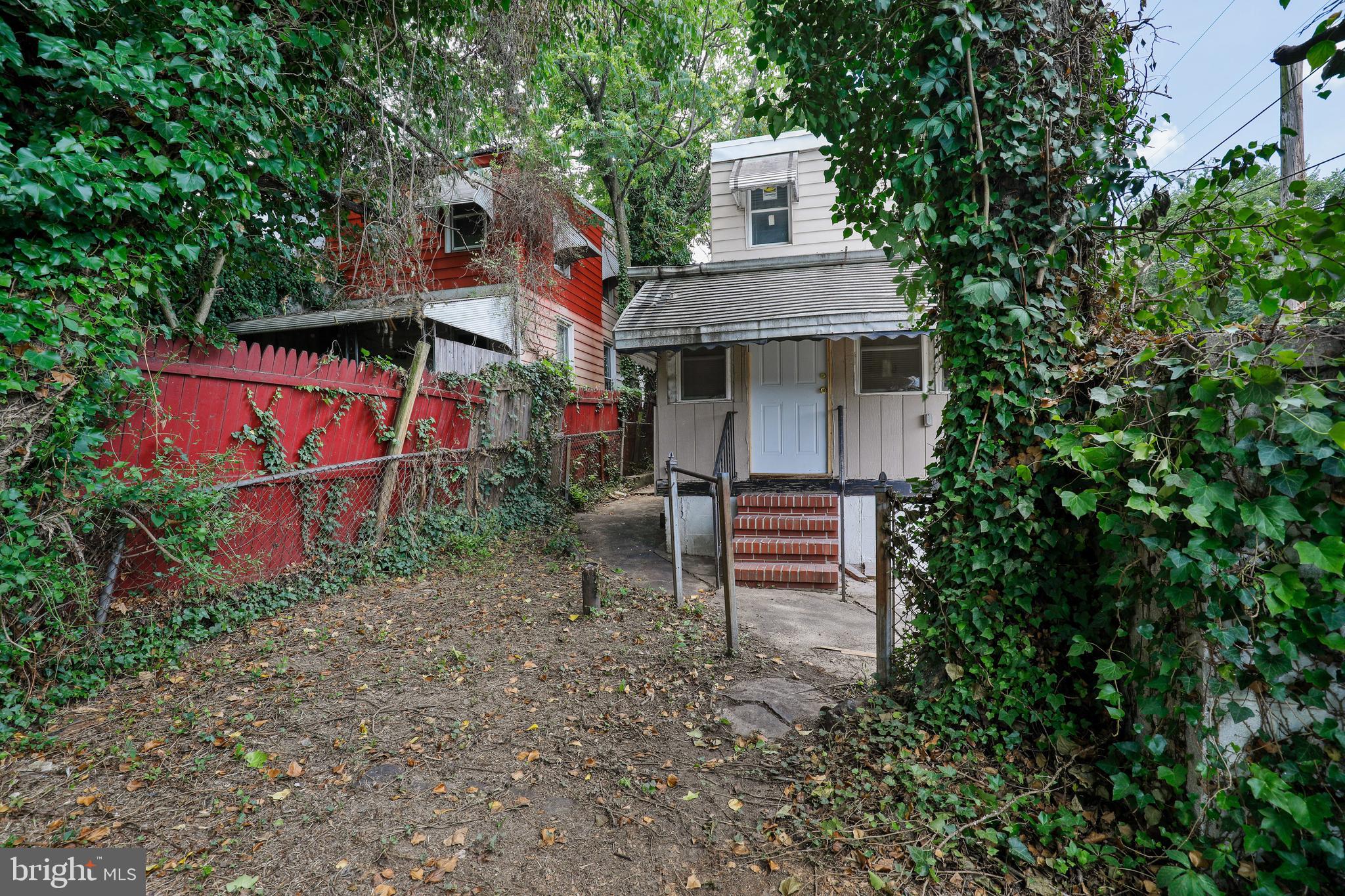 WAVERLY - Residential