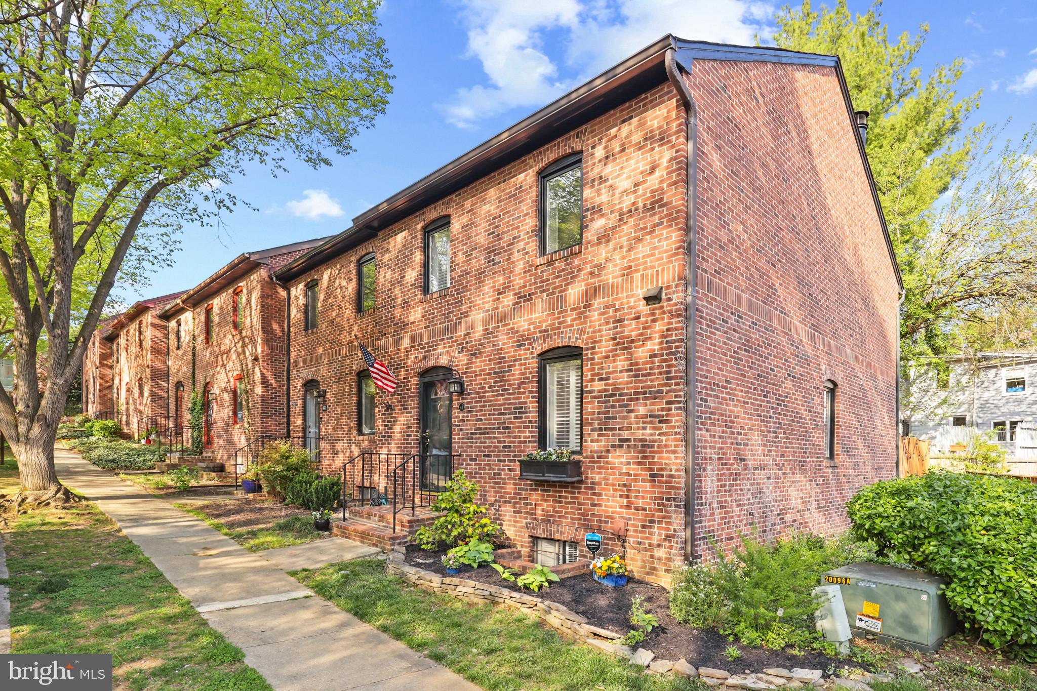HISTORIC DISTRICT - Residential