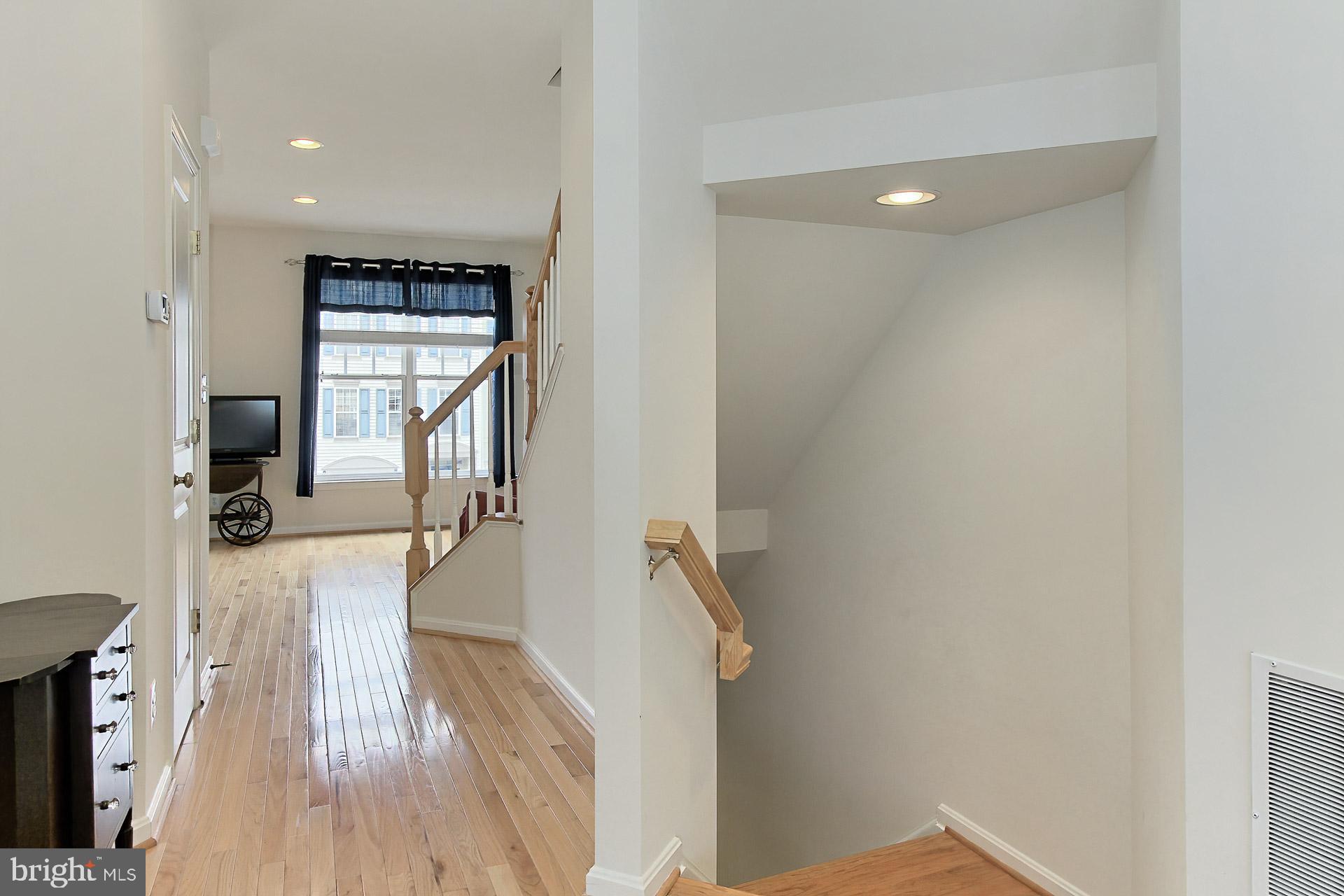 BROADLANDS SOUTH - Residential