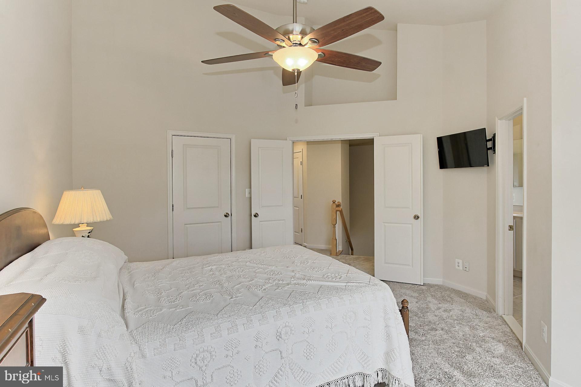 BROADLANDS SOUTH - Residential