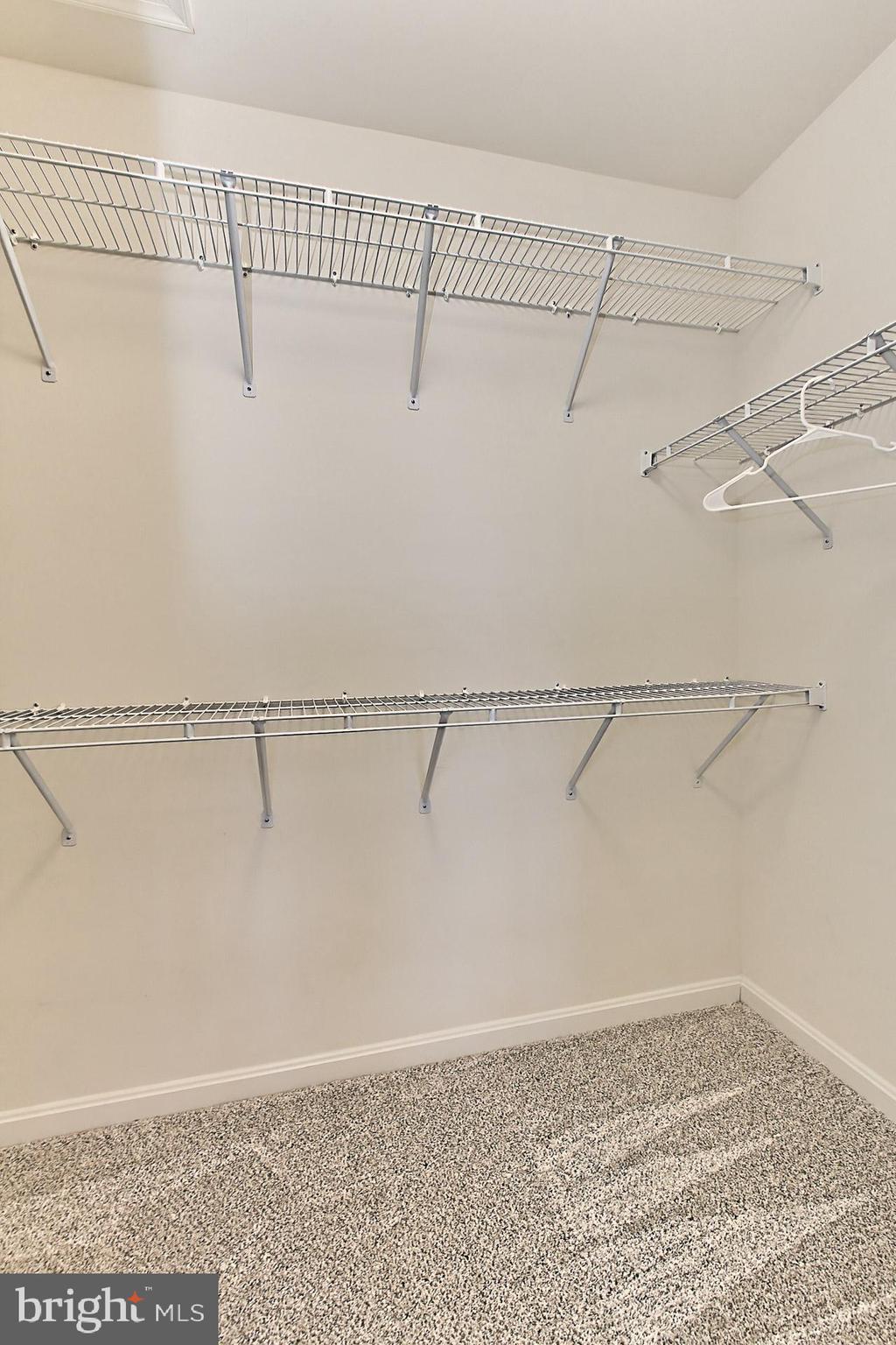 BROADLANDS SOUTH - Residential