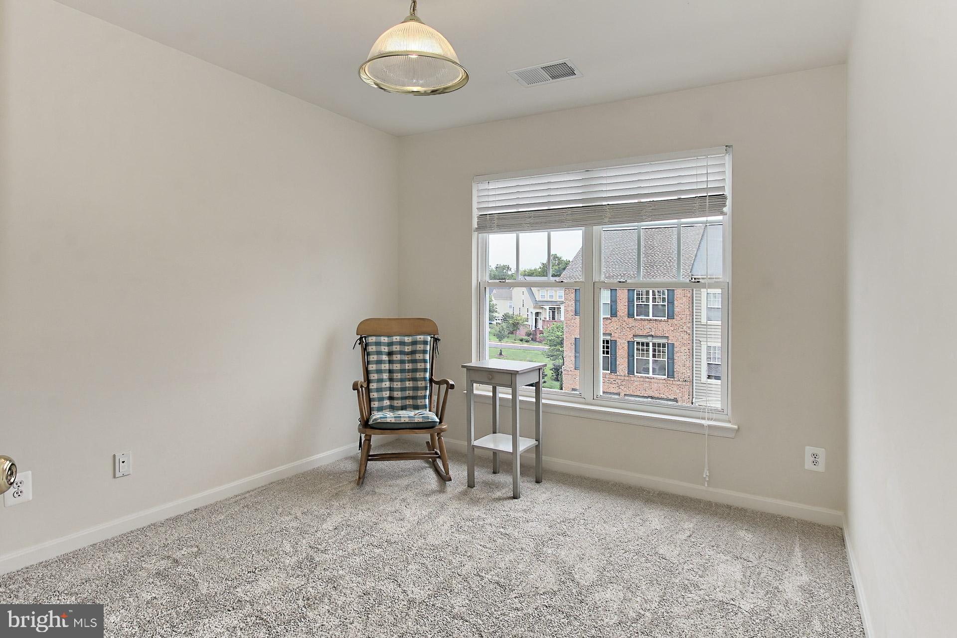 BROADLANDS SOUTH - Residential