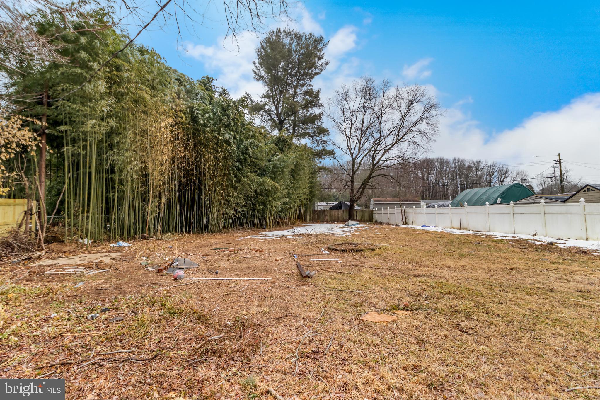 CRESTWOOD ACRES - Residential