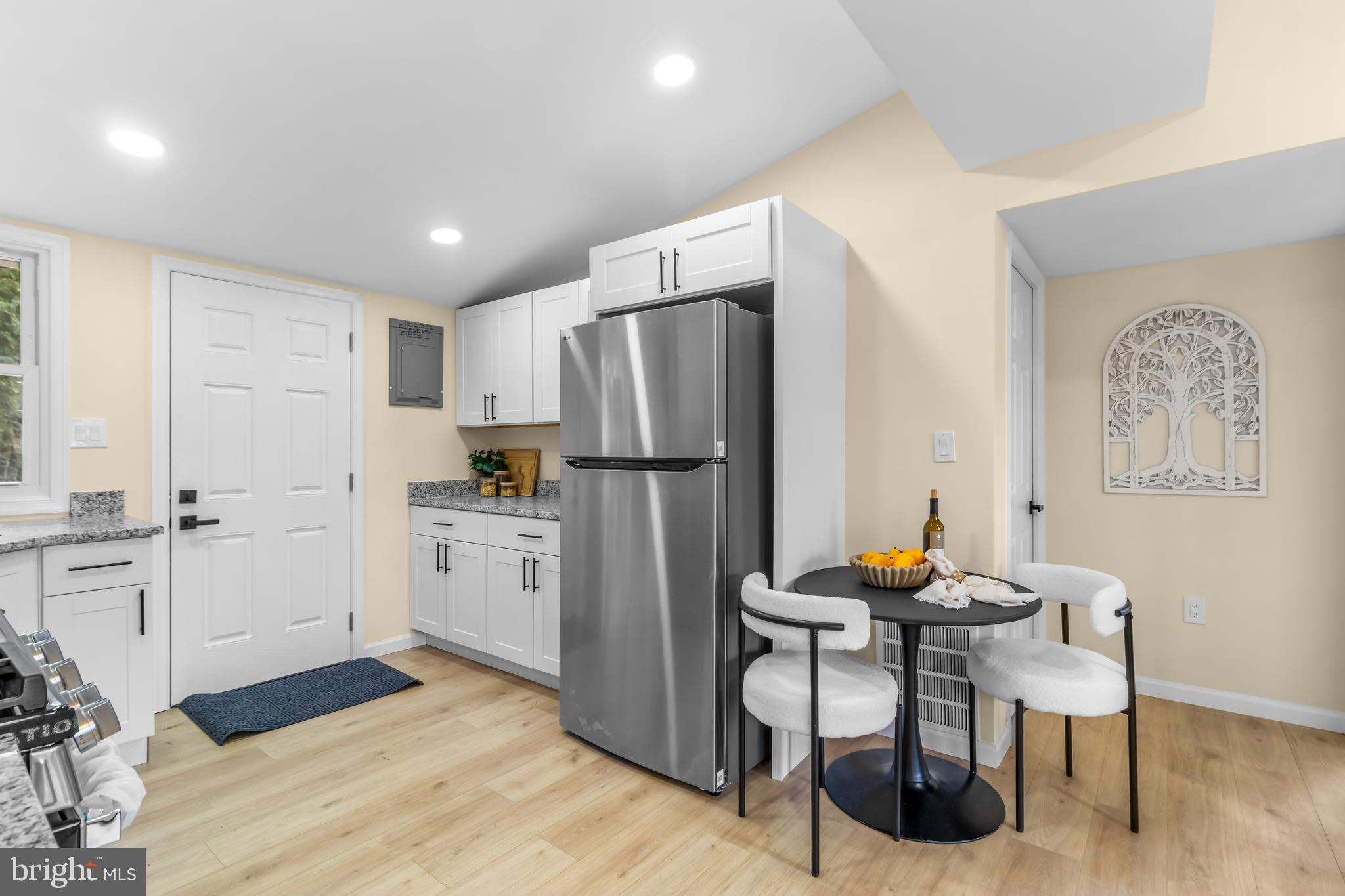 CRESTWOOD ACRES - Residential