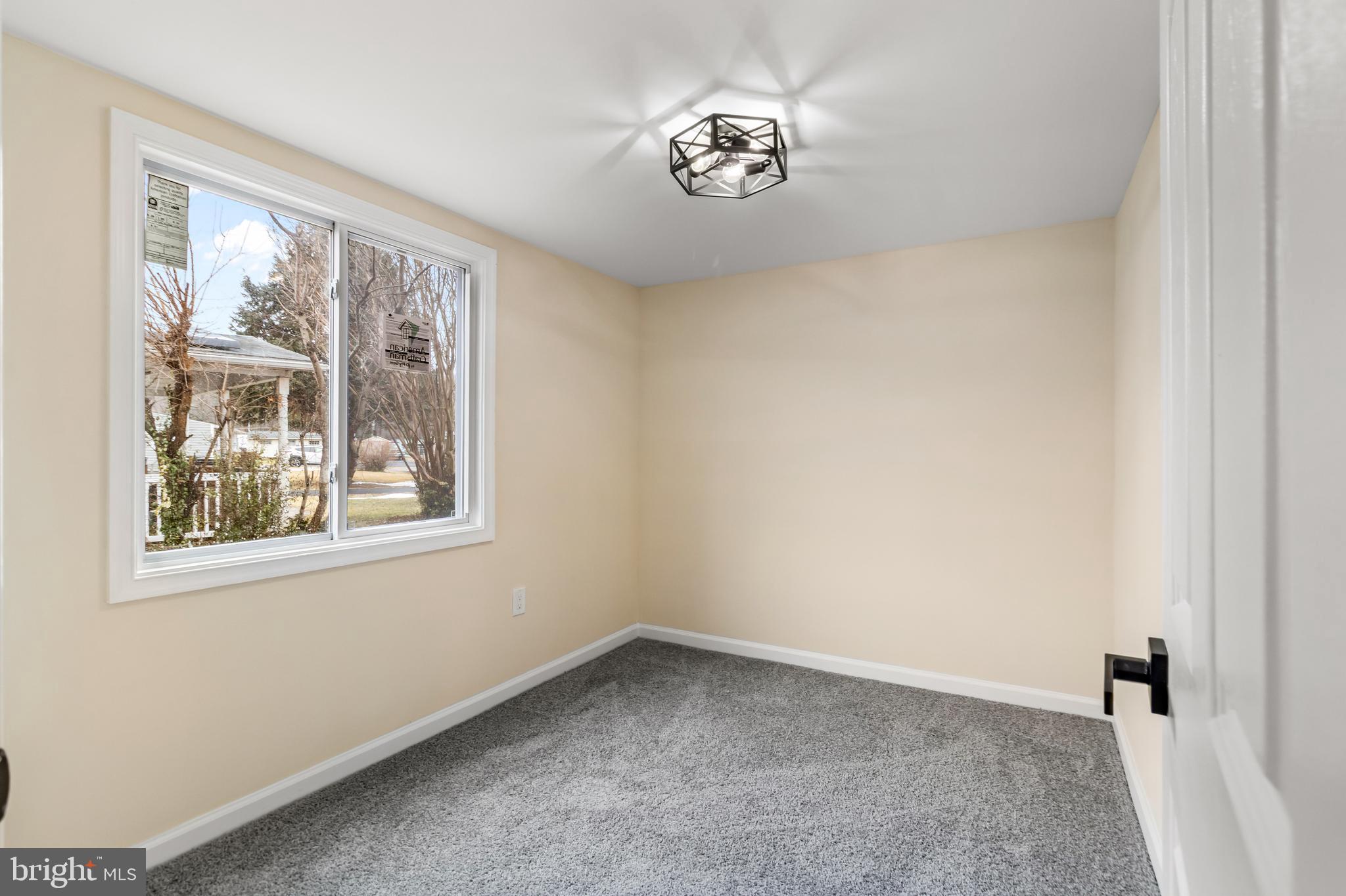 CRESTWOOD ACRES - Residential