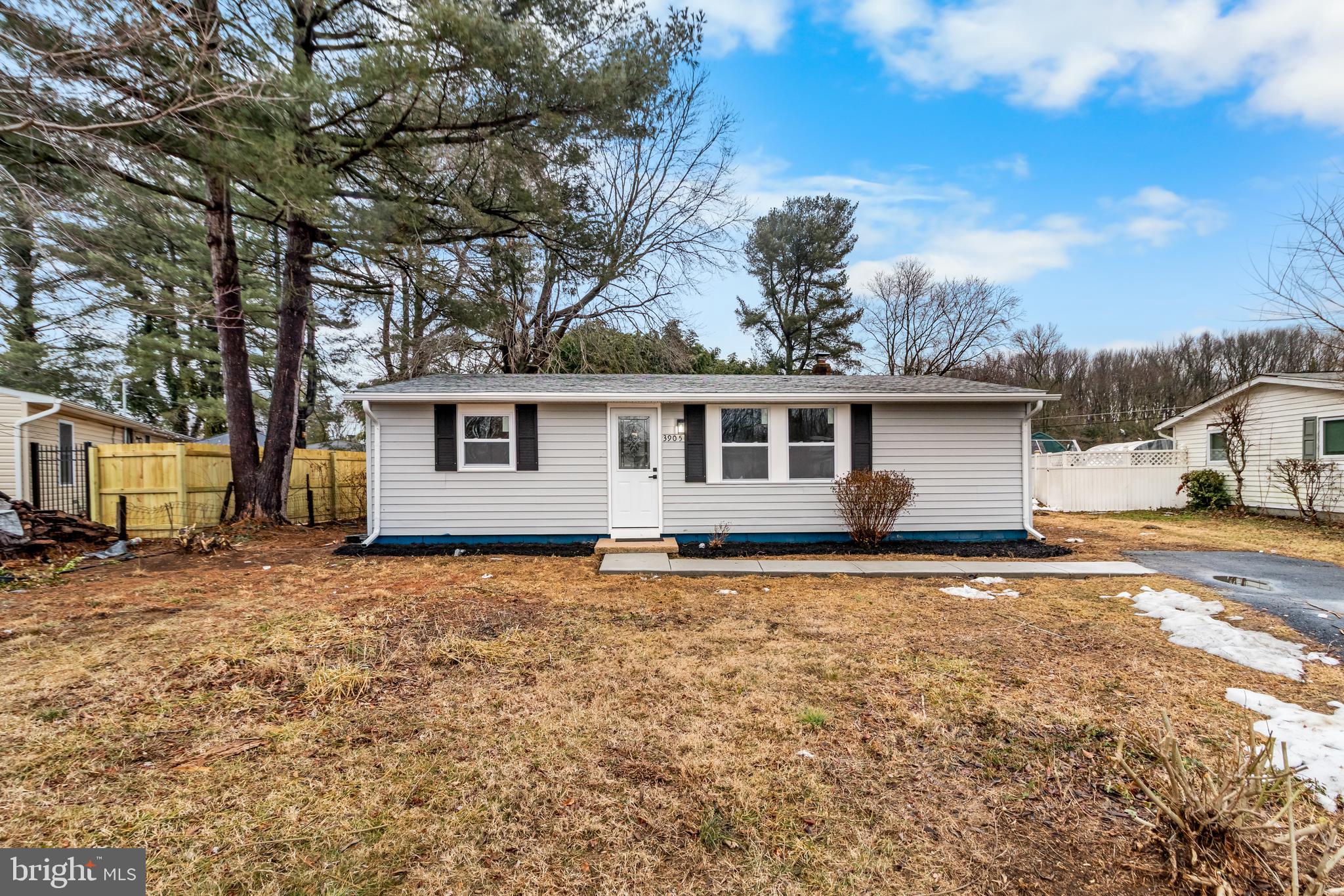 CRESTWOOD ACRES - Residential