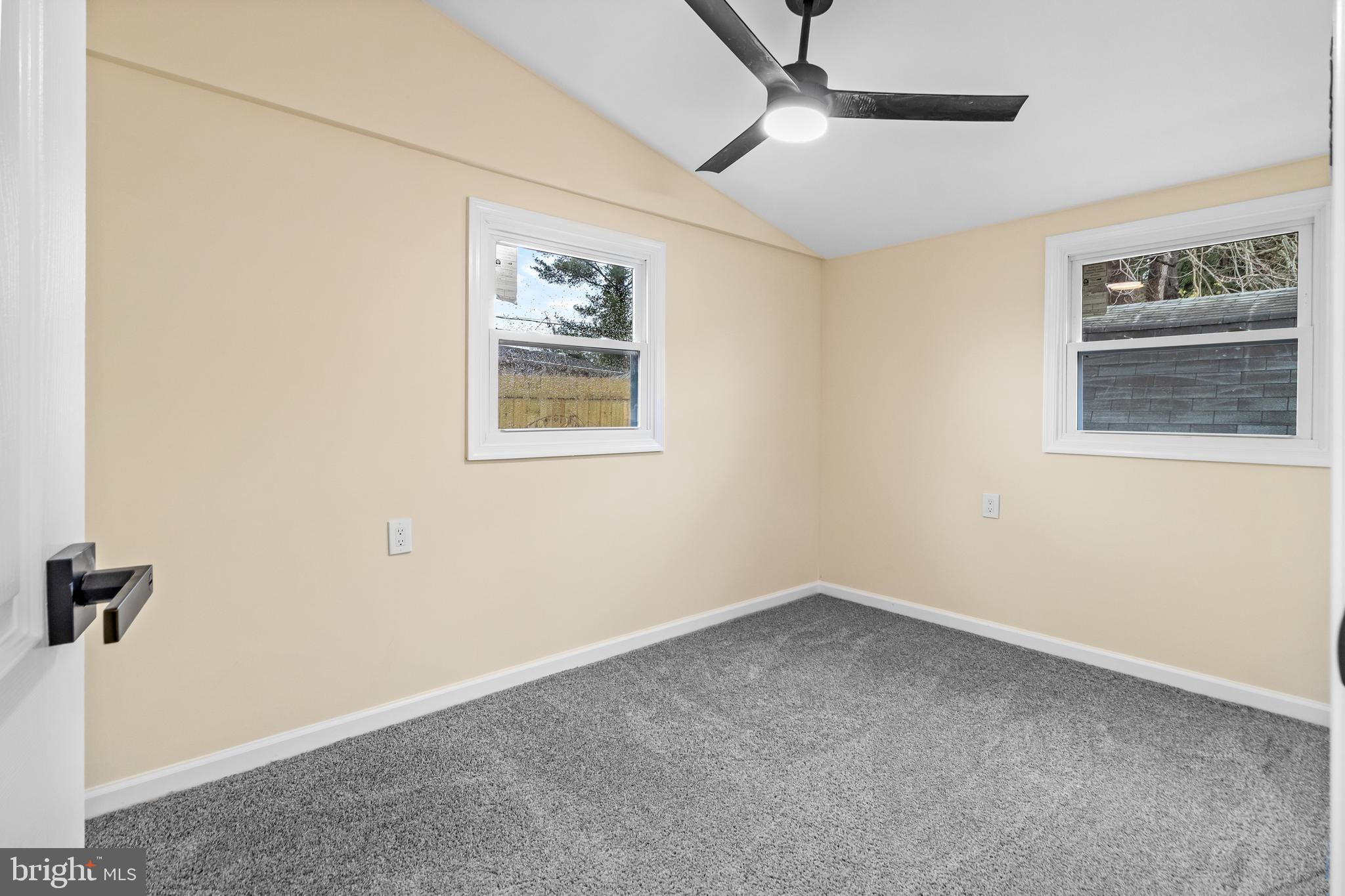 CRESTWOOD ACRES - Residential