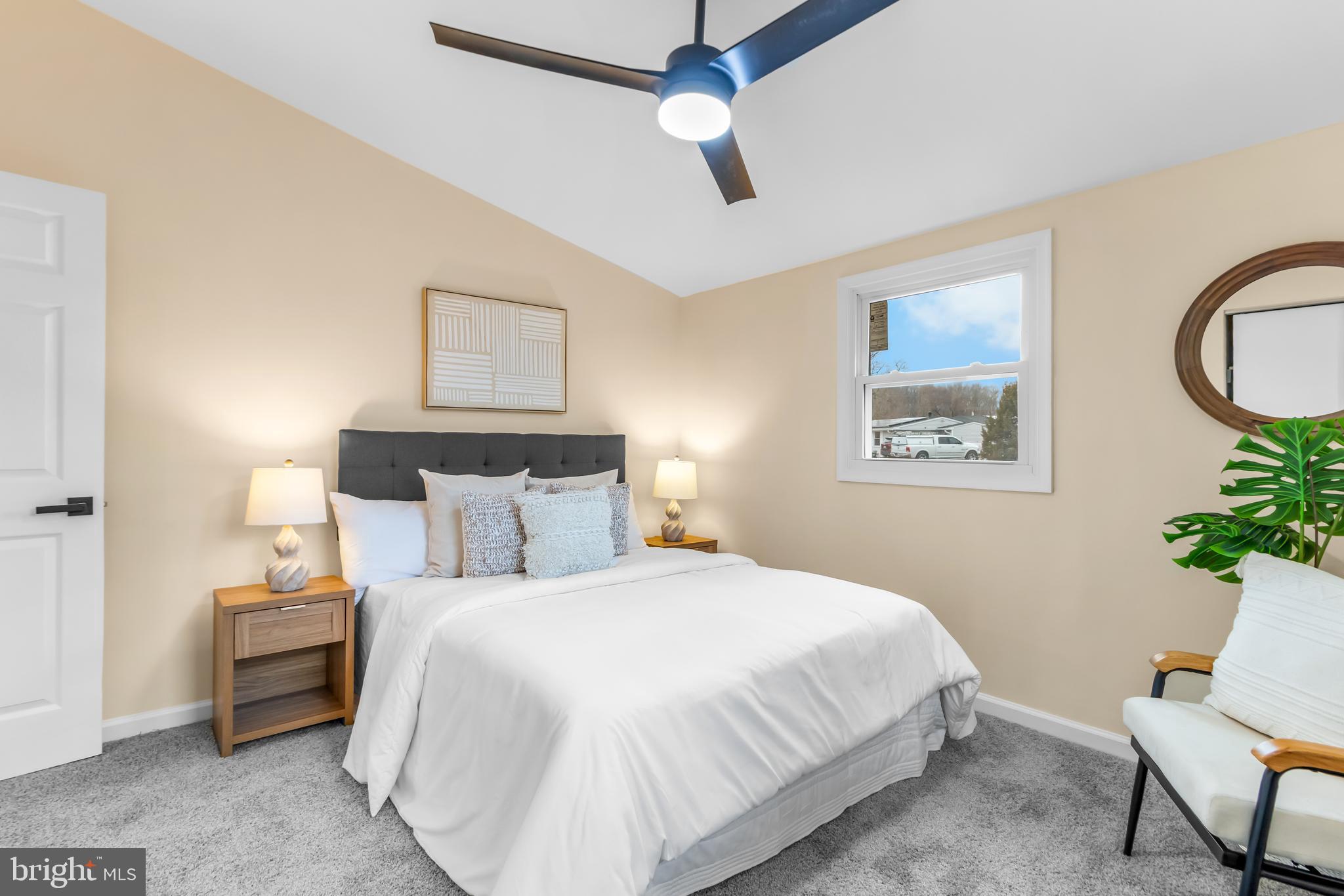 CRESTWOOD ACRES - Residential