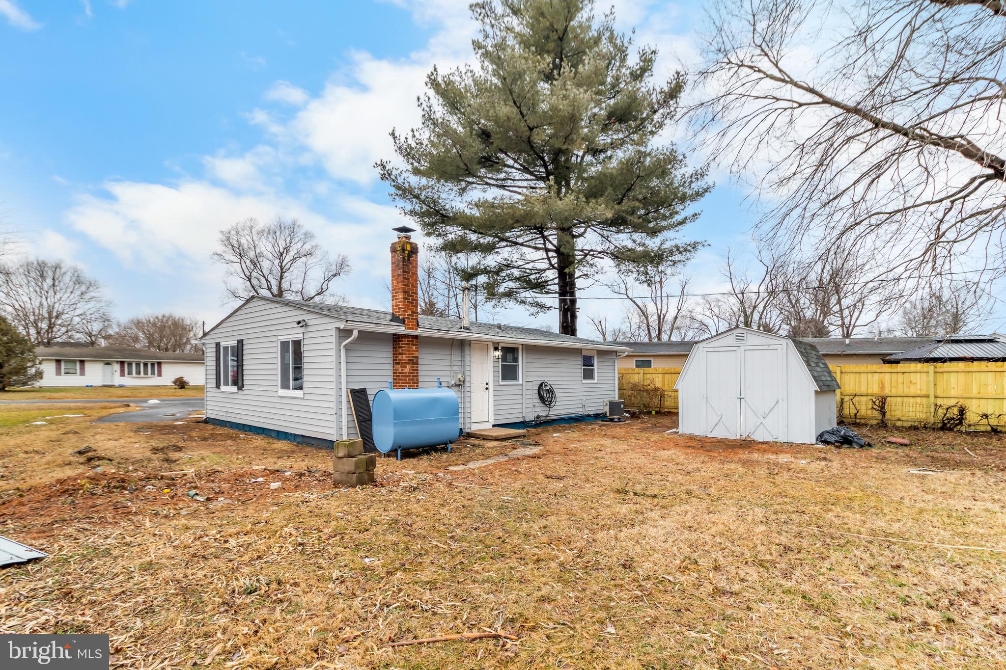 CRESTWOOD ACRES - Residential