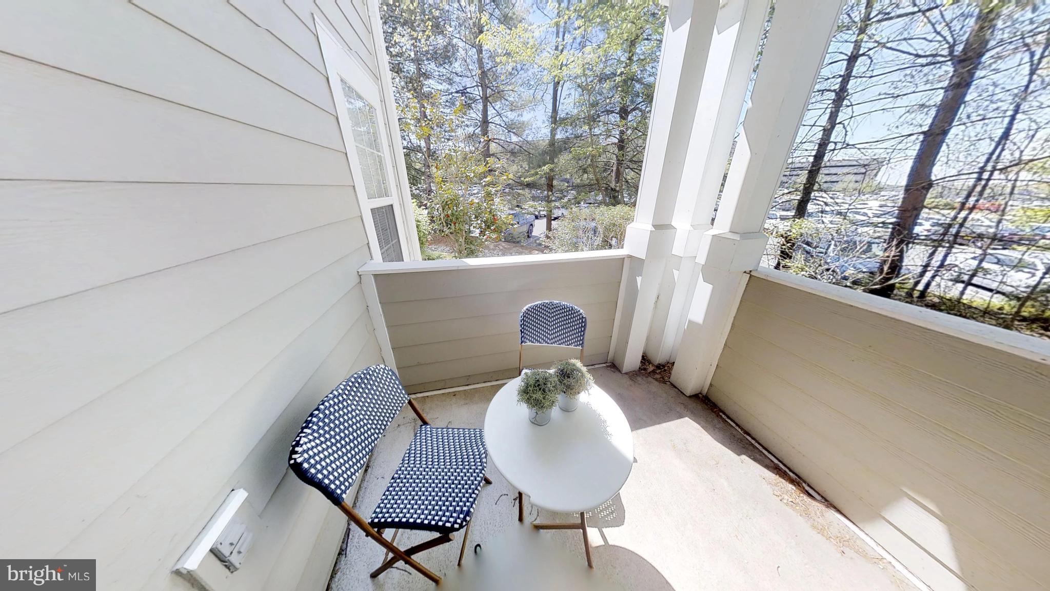 EDGEWATER AT TOWN CENTER - Residential