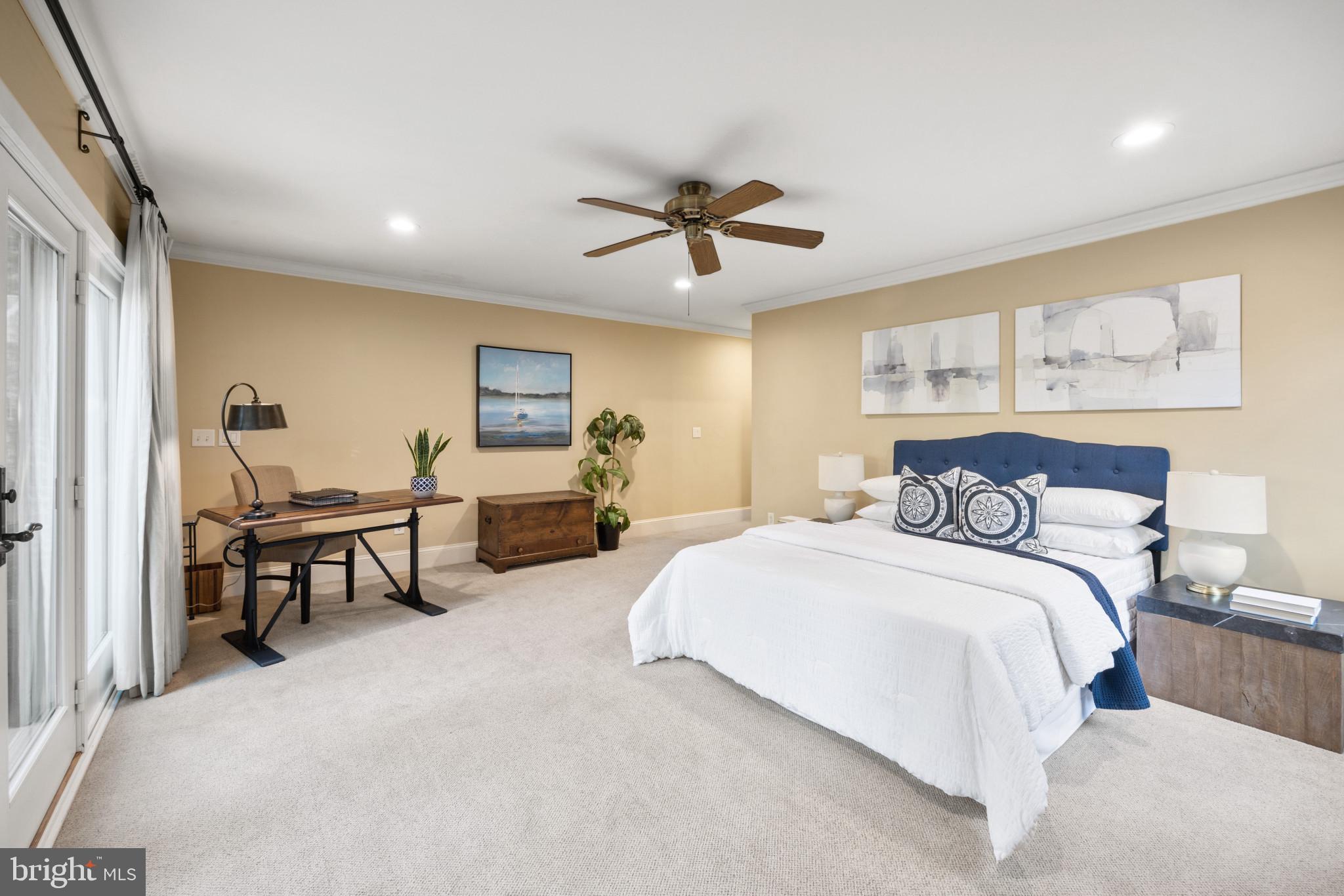 WHITEHALL BEACH - Residential