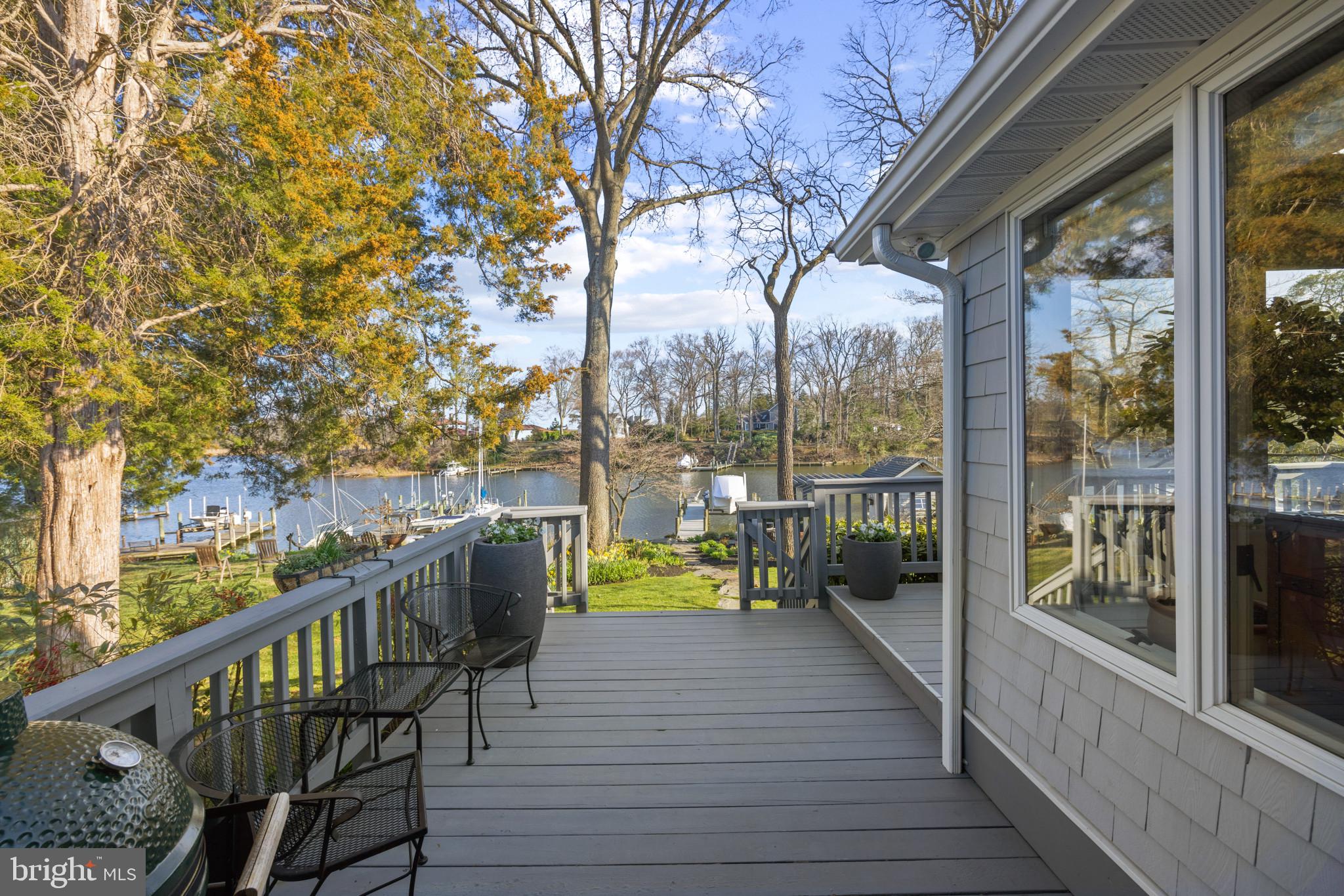 WHITEHALL BEACH - Residential