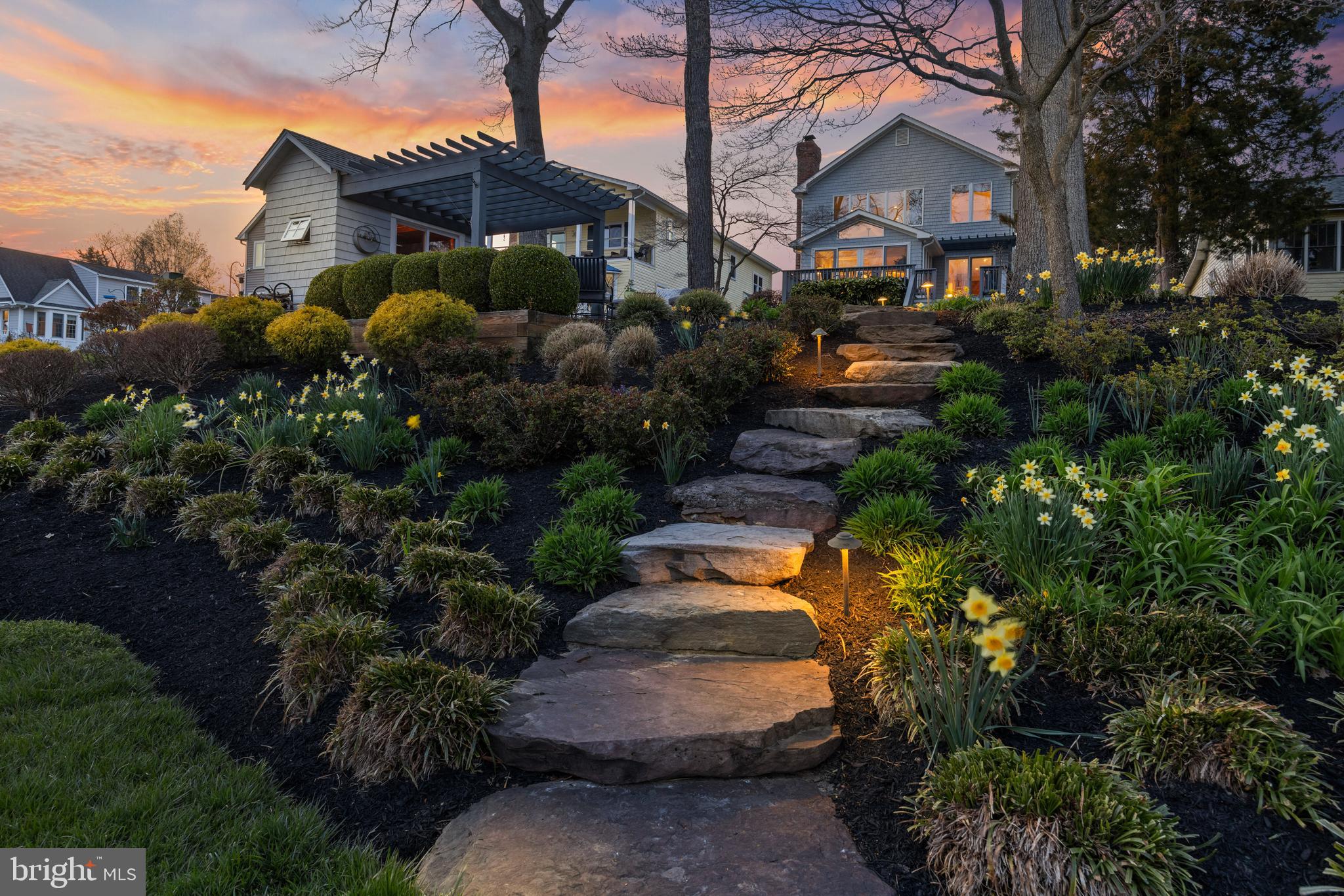 WHITEHALL BEACH - Residential