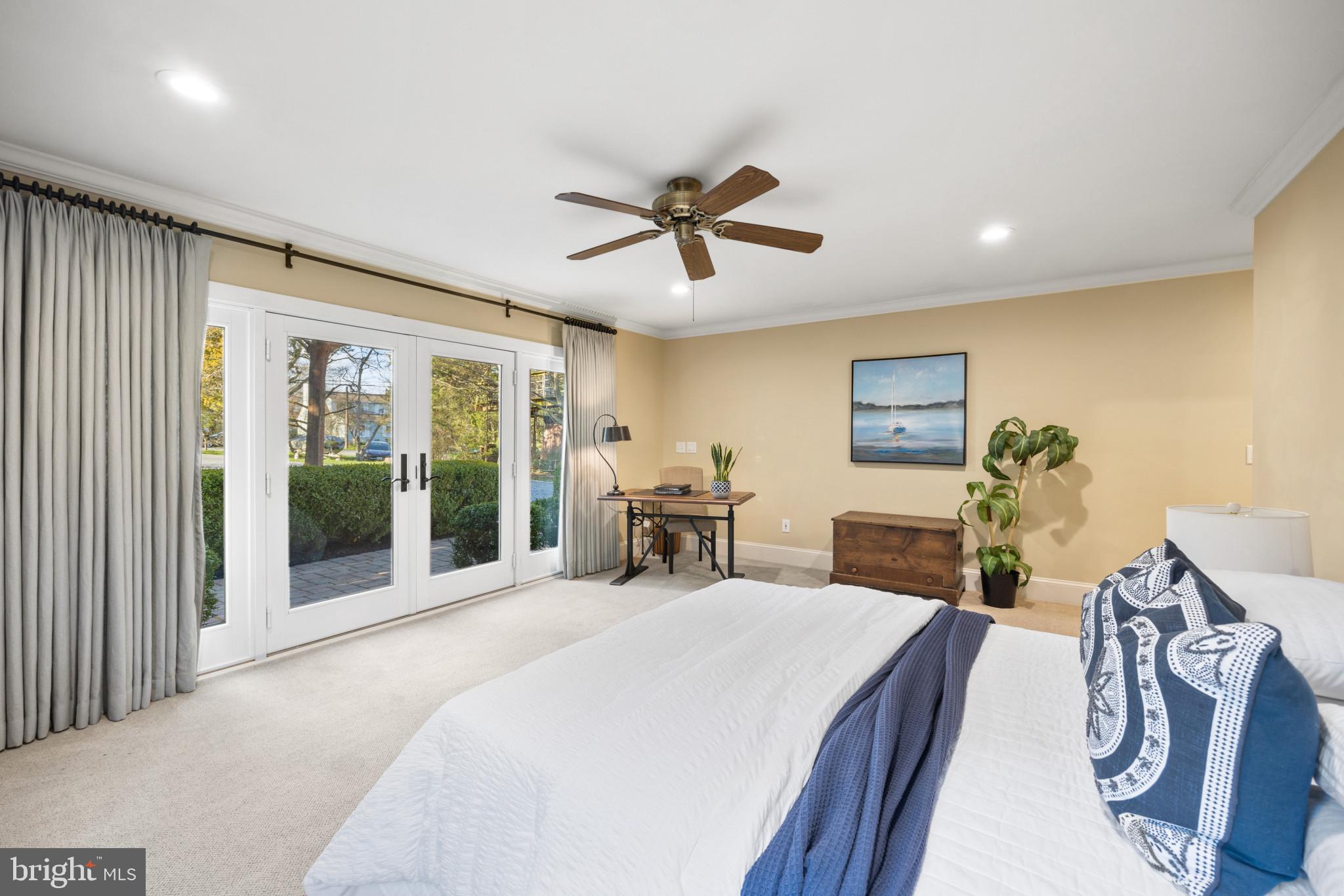 WHITEHALL BEACH - Residential